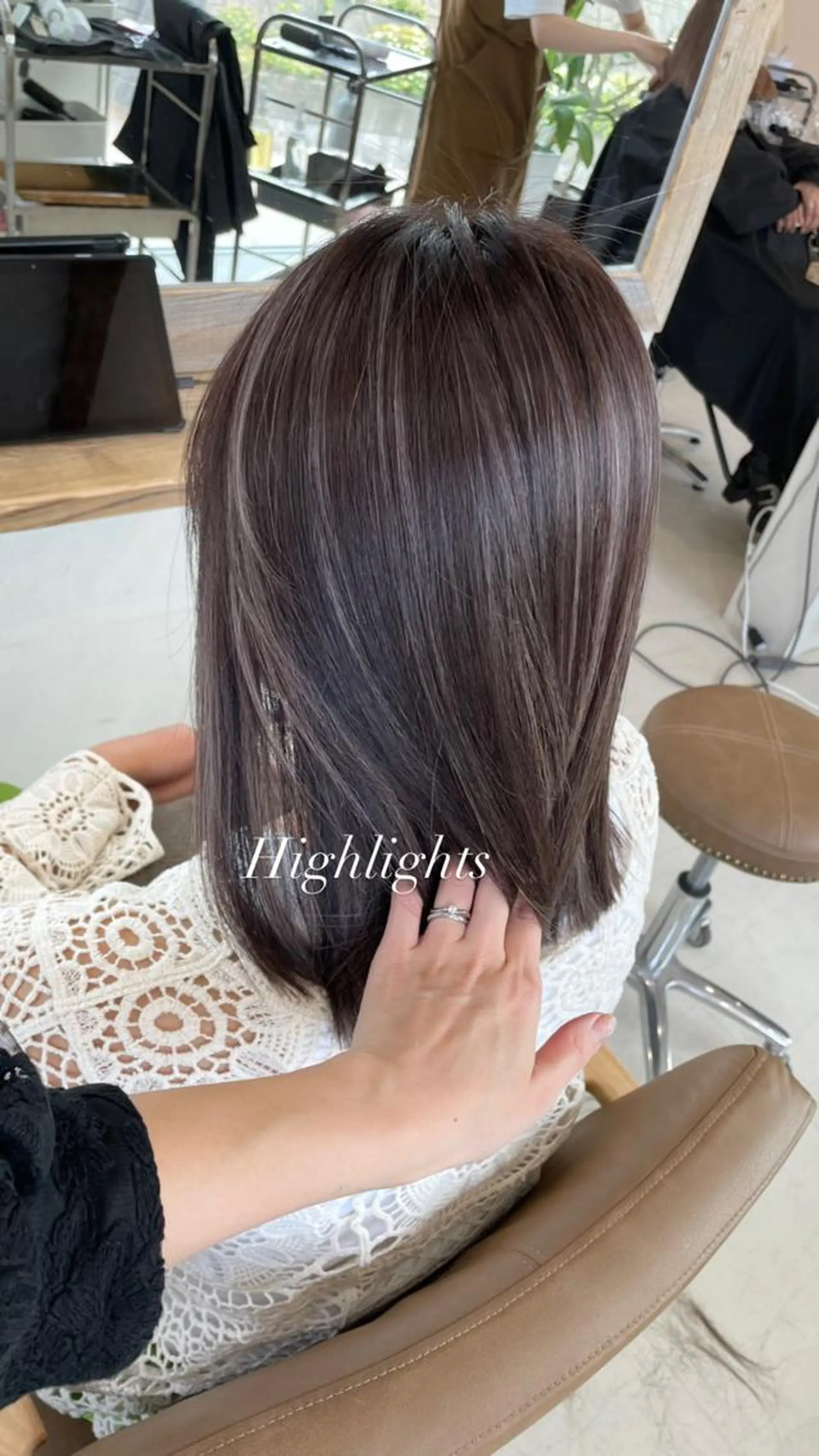 セミロング ヘアカラー 鈴木 妃帆未のヘアスタイル