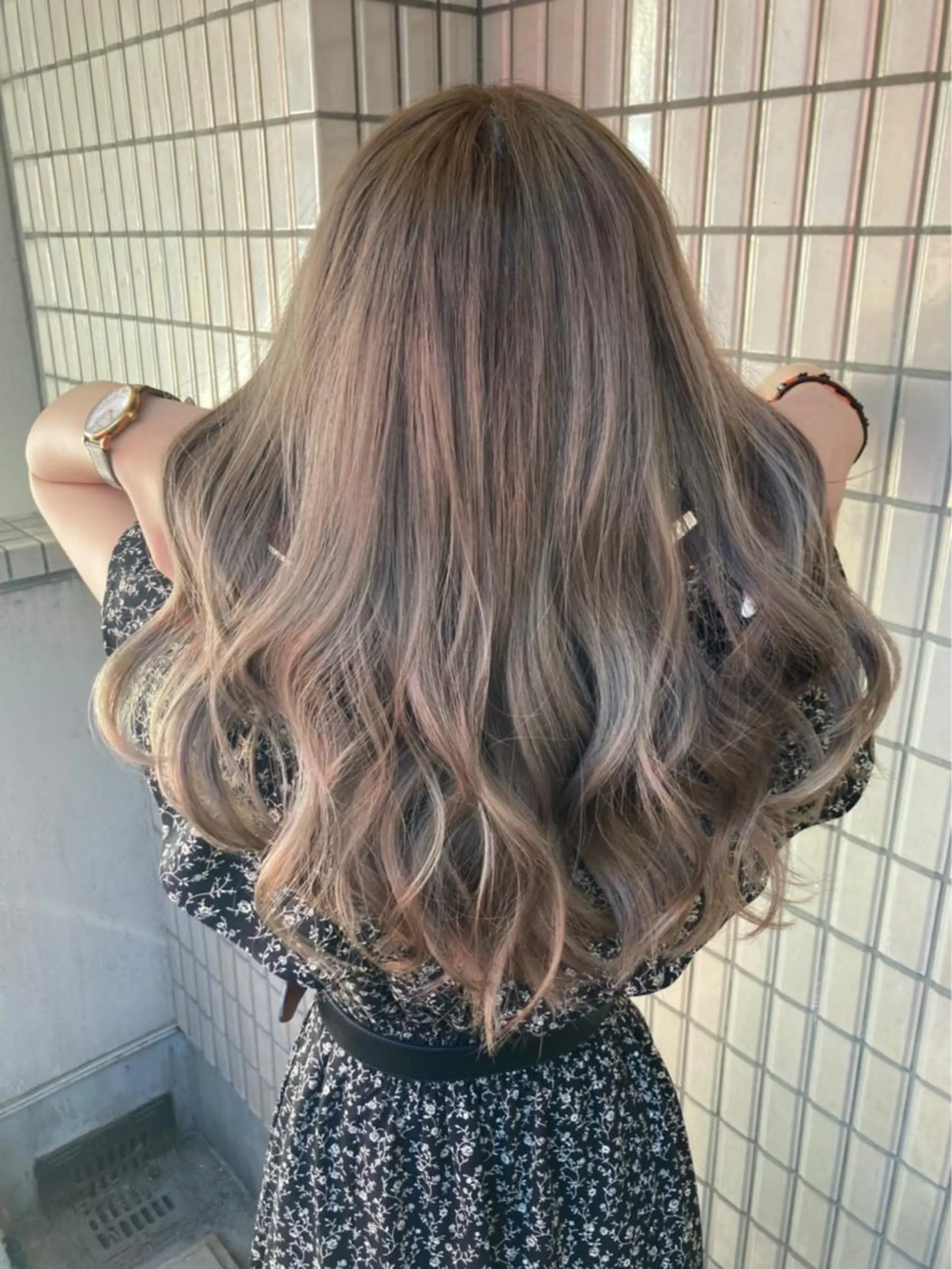 ロング カラー ヘアカラー 高橋 奈津沙のヘアスタイル