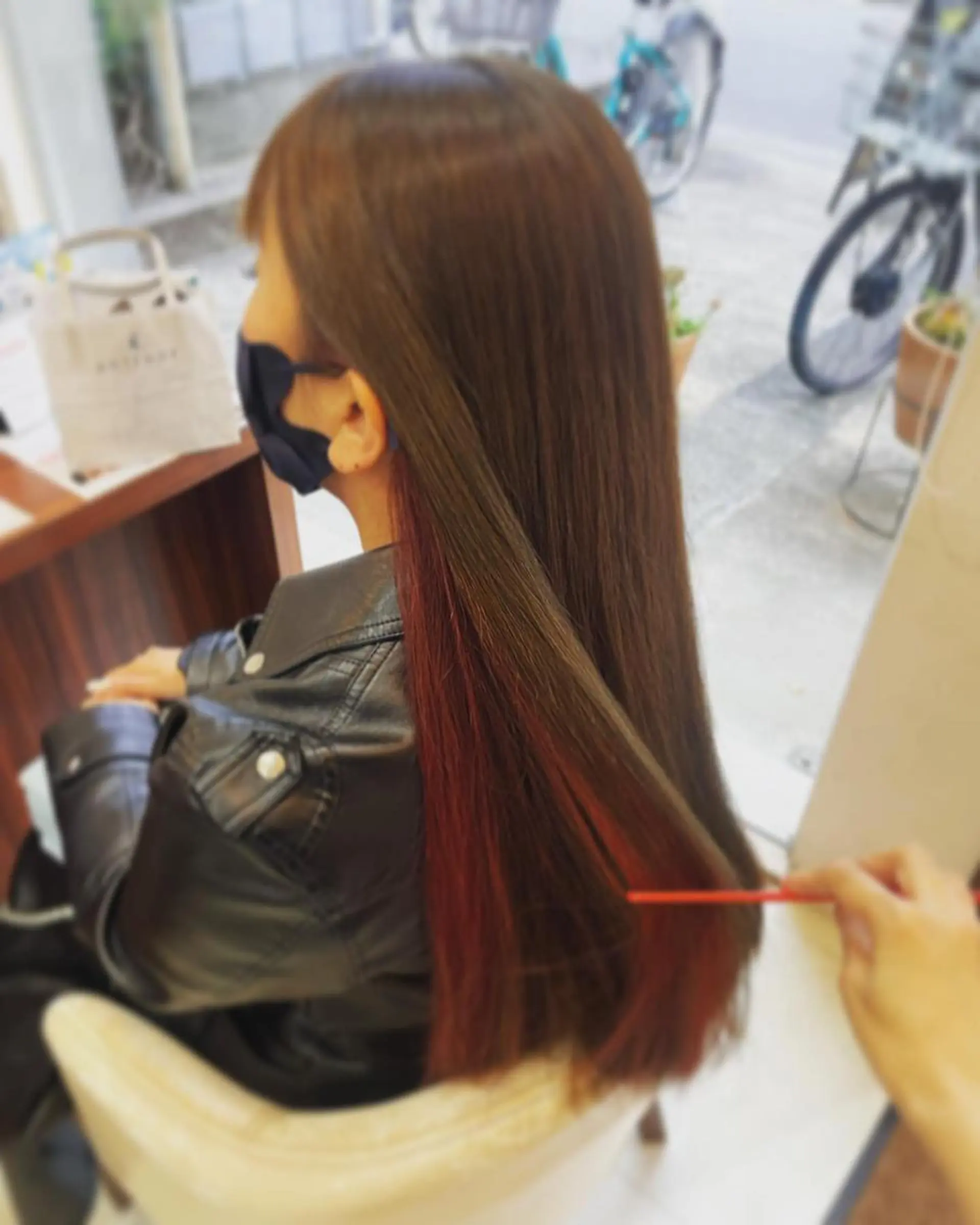 ショート カラー ダブルカラー ハイライトカラー インナーカラー ハイライト 髪質改善 justbeauty CiNQのヘアスタイル