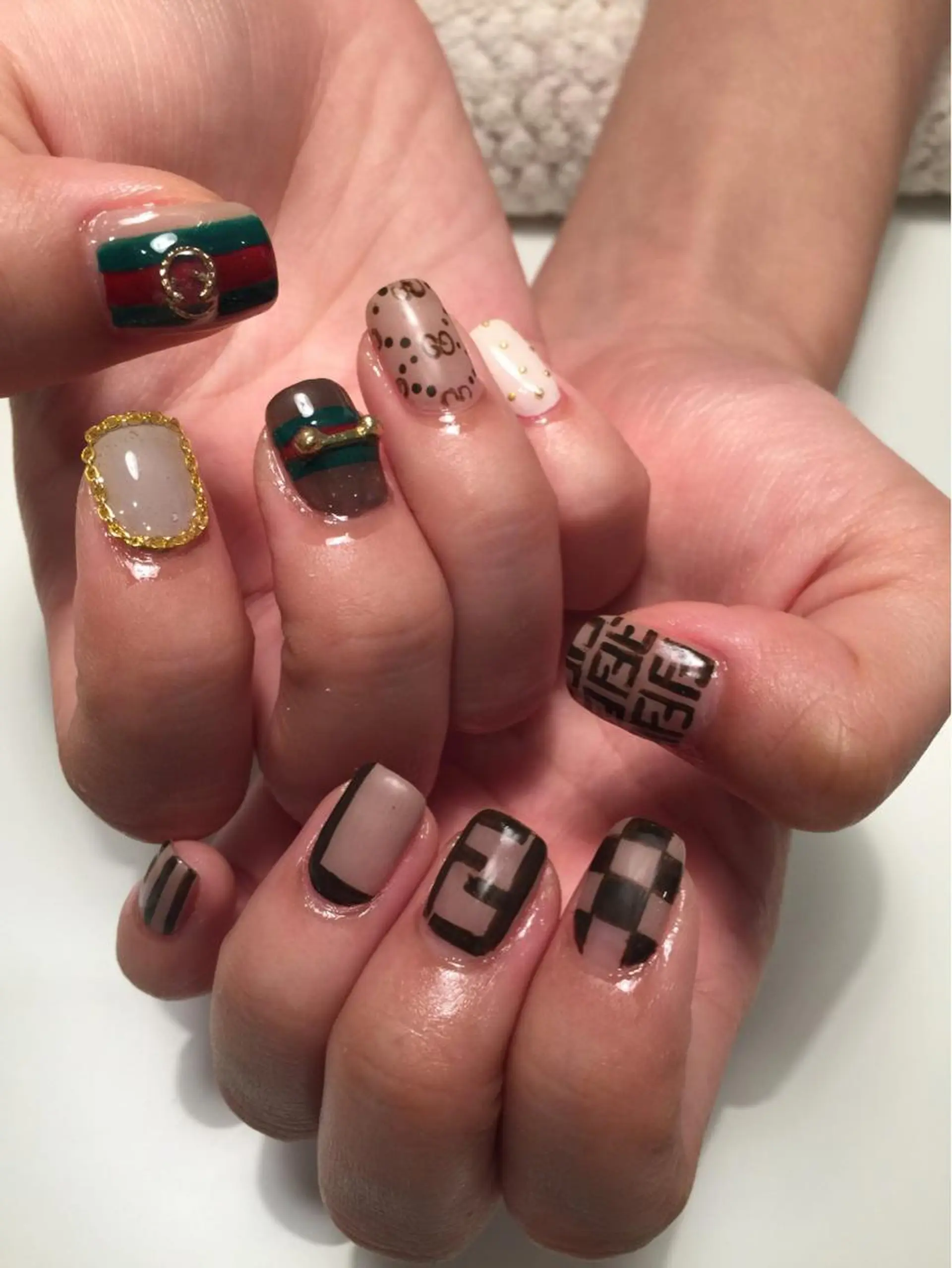 ネイル juedi nail(木曜日のネイル)所属・juedi nail 〜木曜日のネイル〜のネイルデザイン