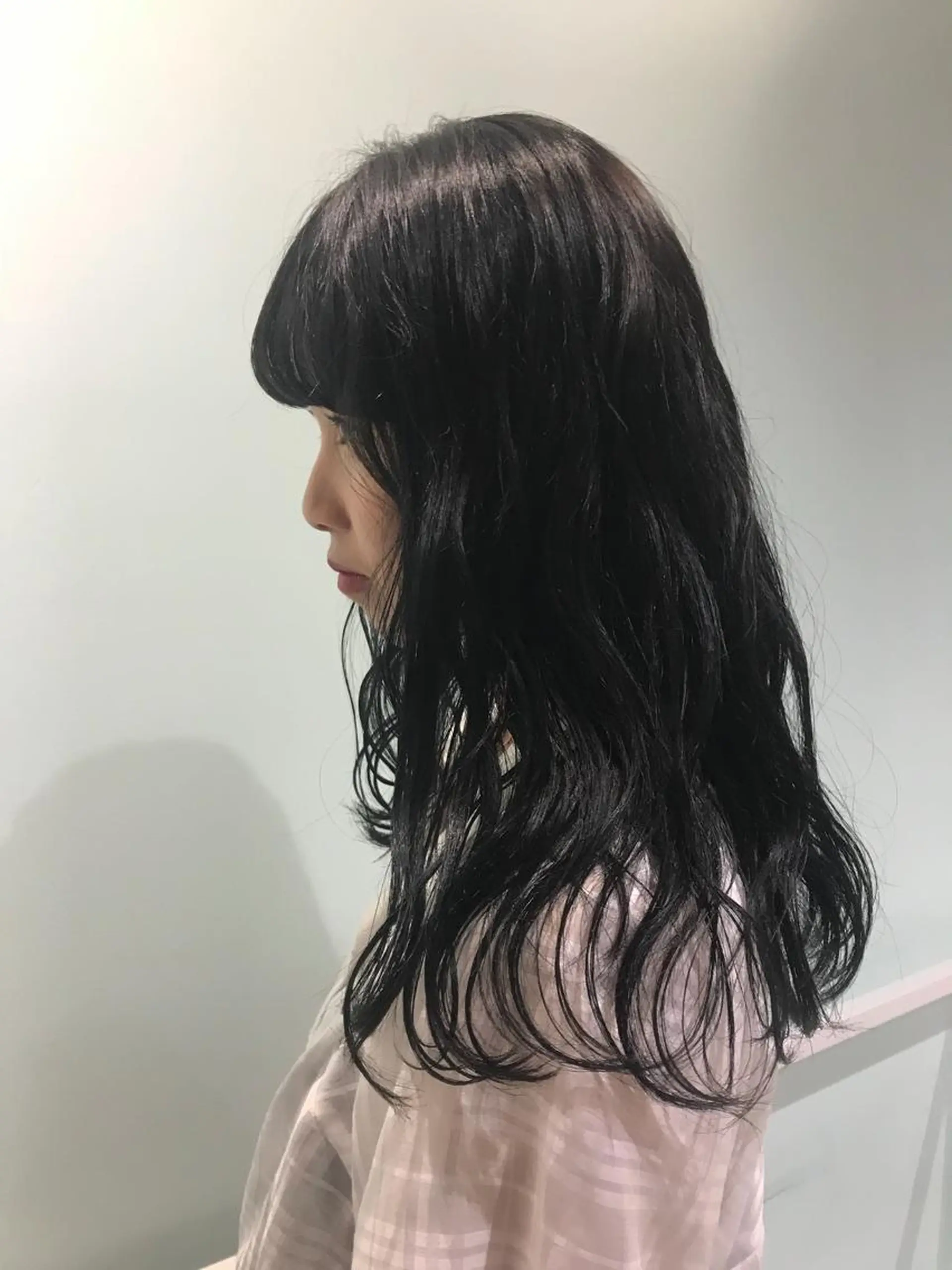 ロング カラー アッシュ ネイビーカラー SiiＱbyLuca所属・鈴木 まりやのヘアスタイル