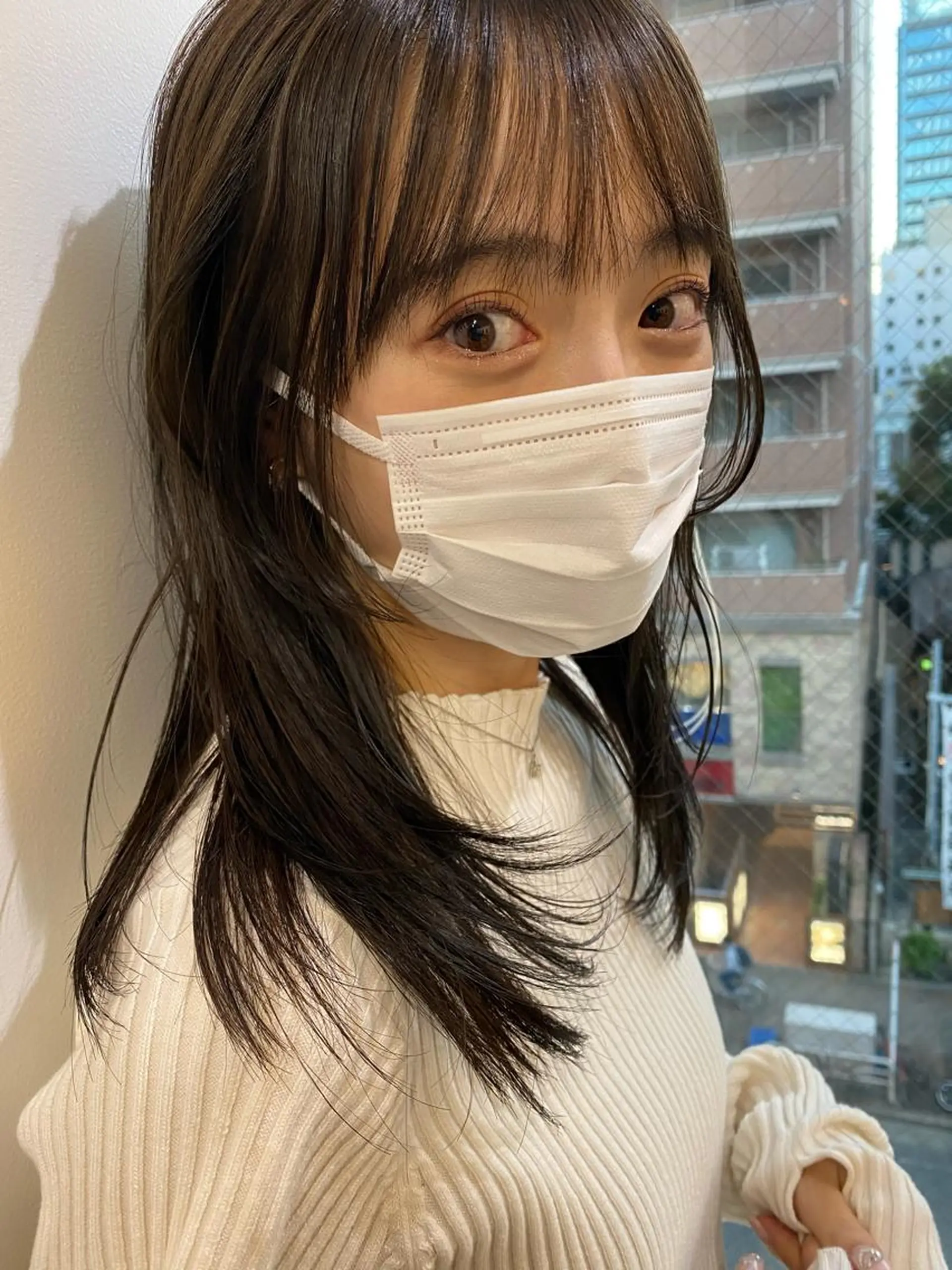 ミディアム カラー ベージュカラー 透明感カラー オリーブベージュ レイヤーカット 砂原 ひよりのヘアスタイル