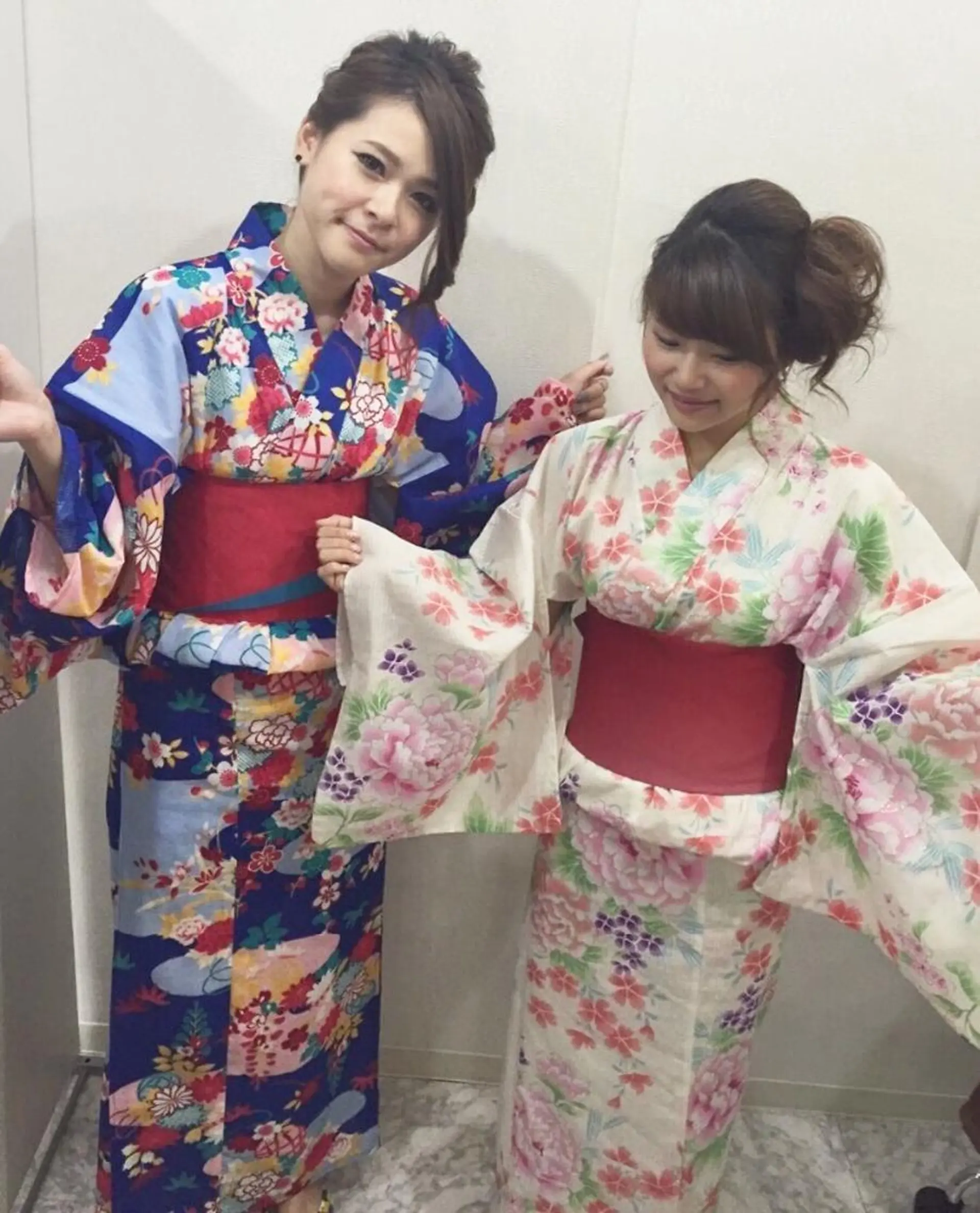 ロング カラー パーマ ヘアアレンジ 浴衣 毛穴改善/脱毛 ネイル 川上久仁子のエステ・リラクイメージ