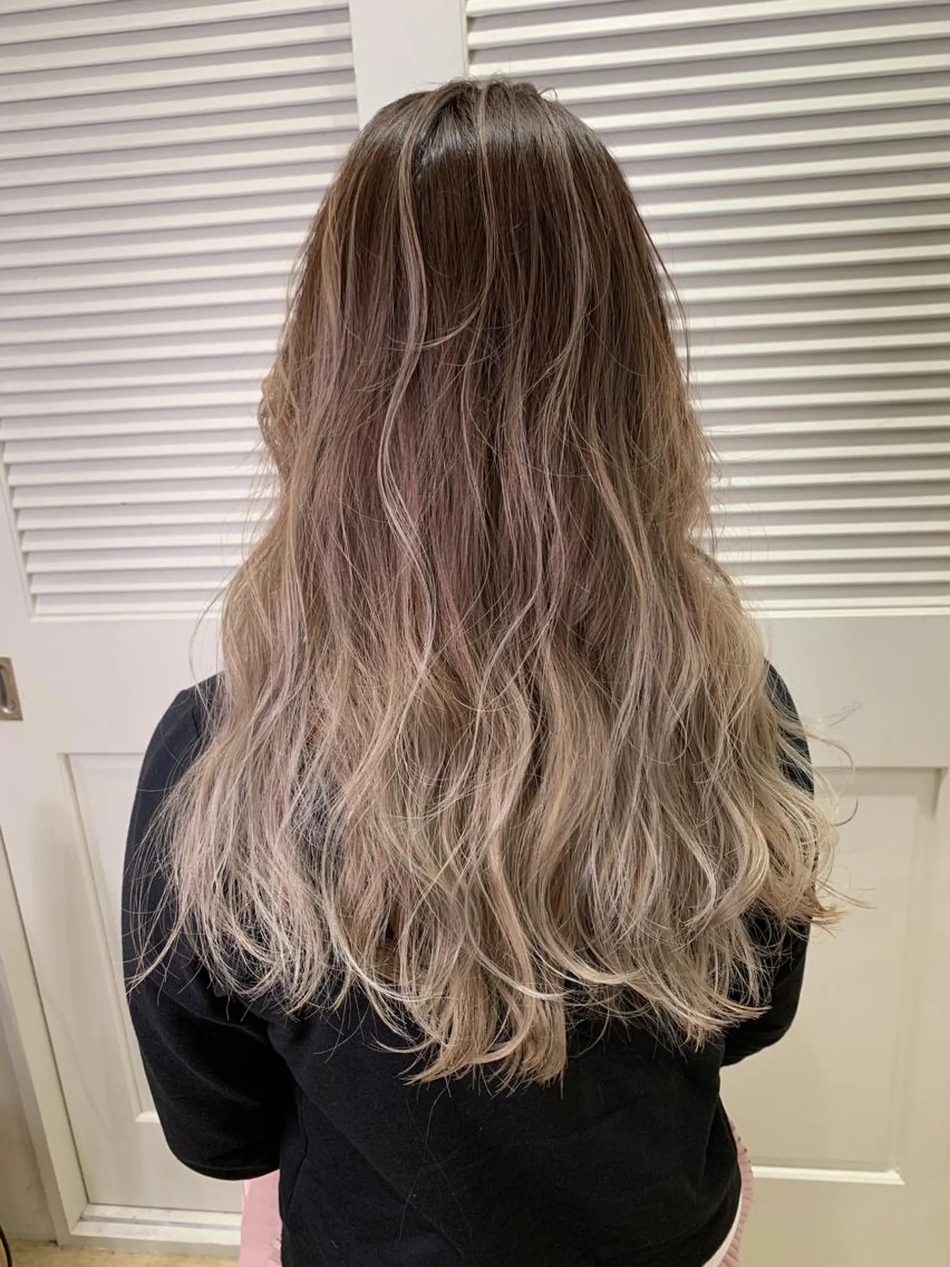 ロング レイヤーカット ヘアカラー 渋谷ハイトーン/ デザインカラー阿部のヘアスタイル