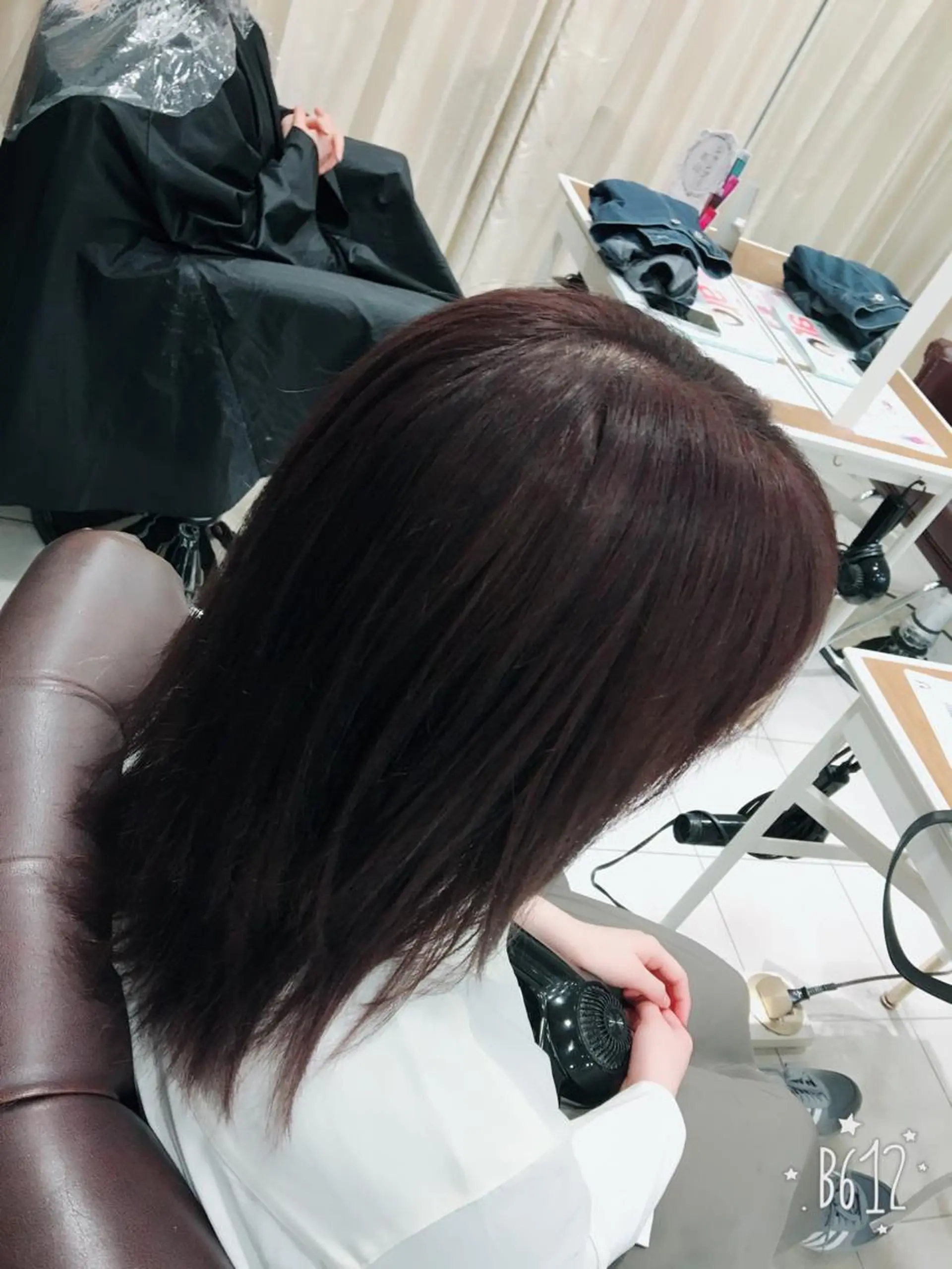 ミディアム カラー アッシュ ピンクカラー ローズカラー ブリーチカラー🌈 嘉名 真樹のヘアスタイル