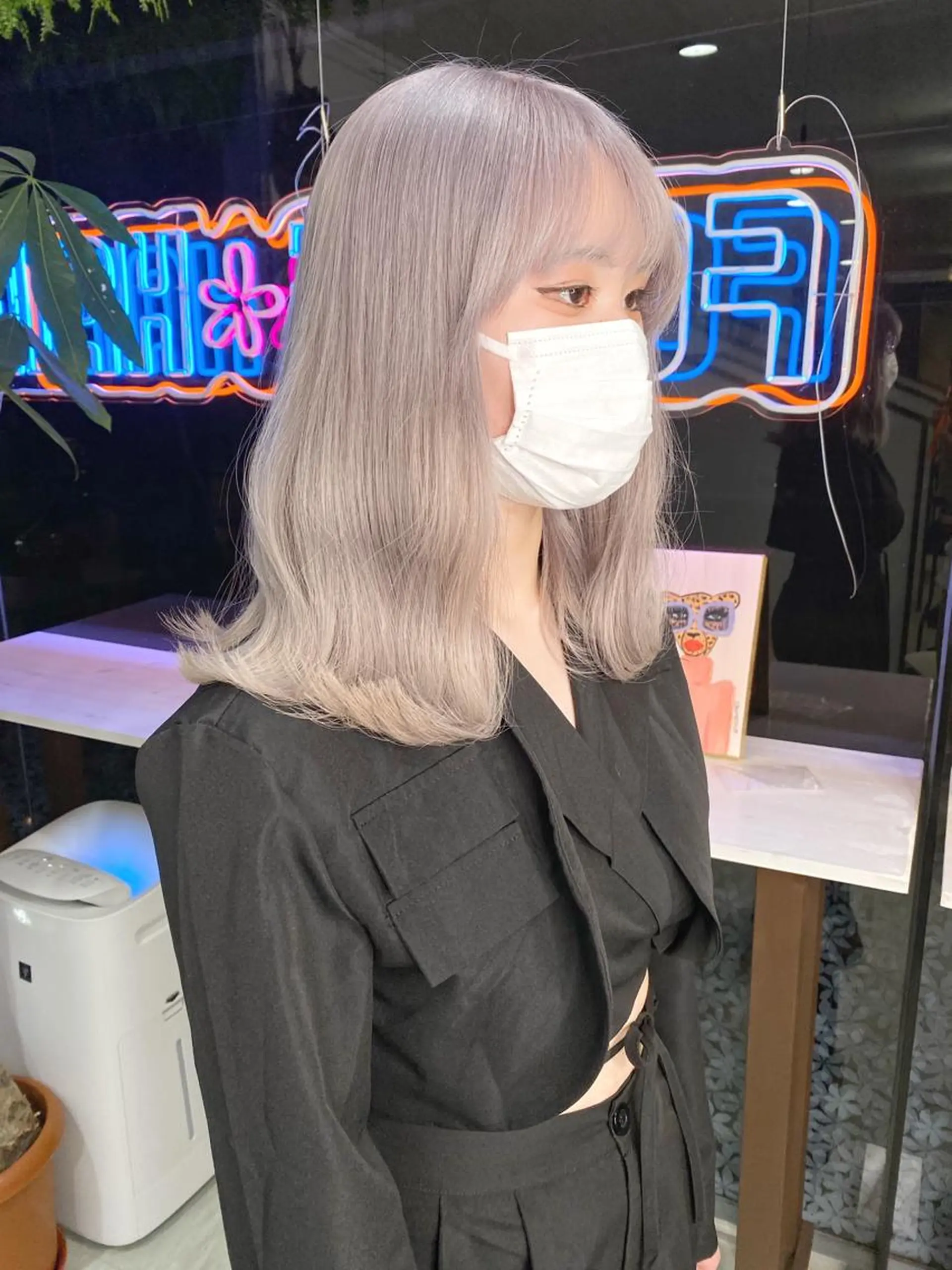 セミロング カット ヘアカラー 🔥金山 諒平🔥のヘアスタイル