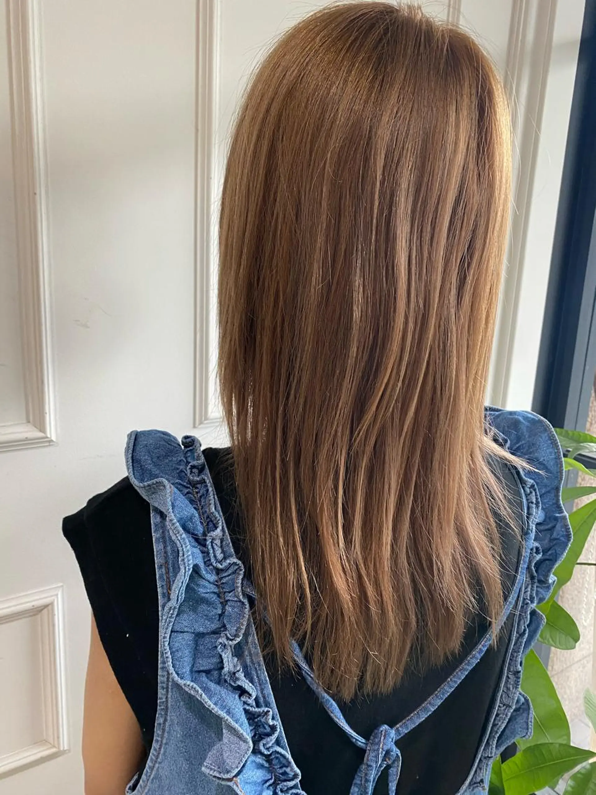 セミロング カラー 日野 めぐみのヘアスタイル