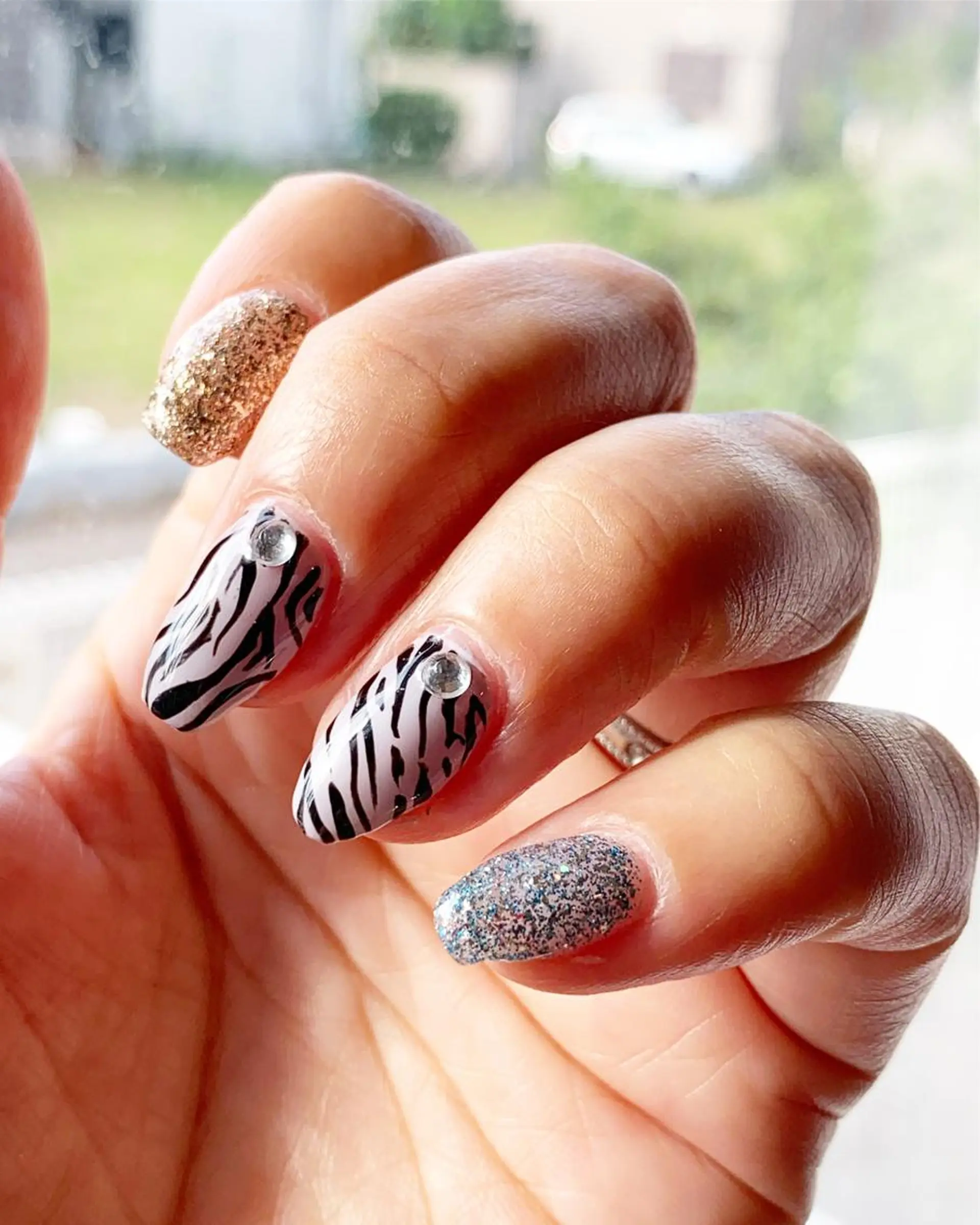 ネイル 新山 聖のネイルデザイン