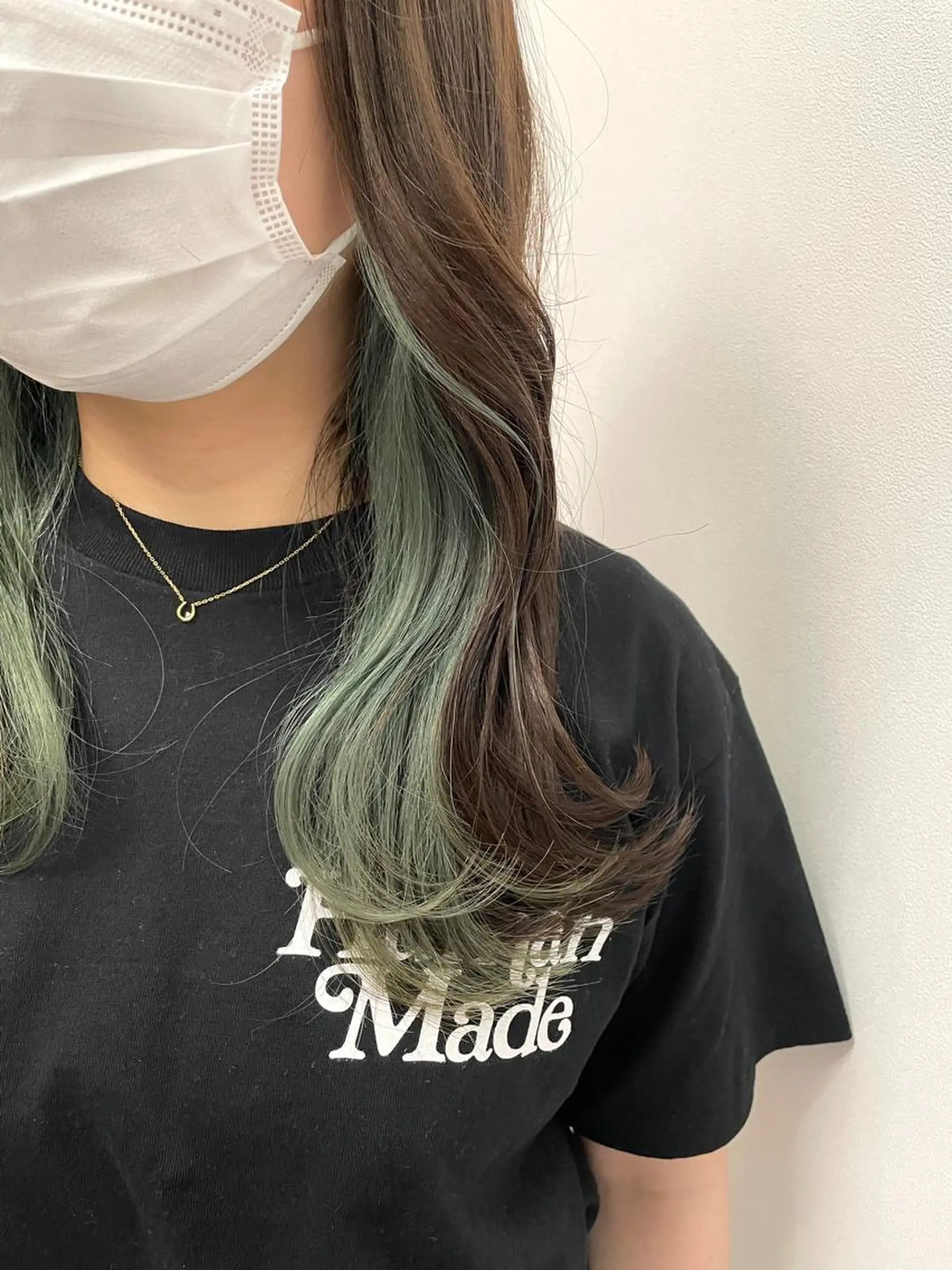 セミロング コトネ🫧 韓国風レイヤーカットのヘアスタイル