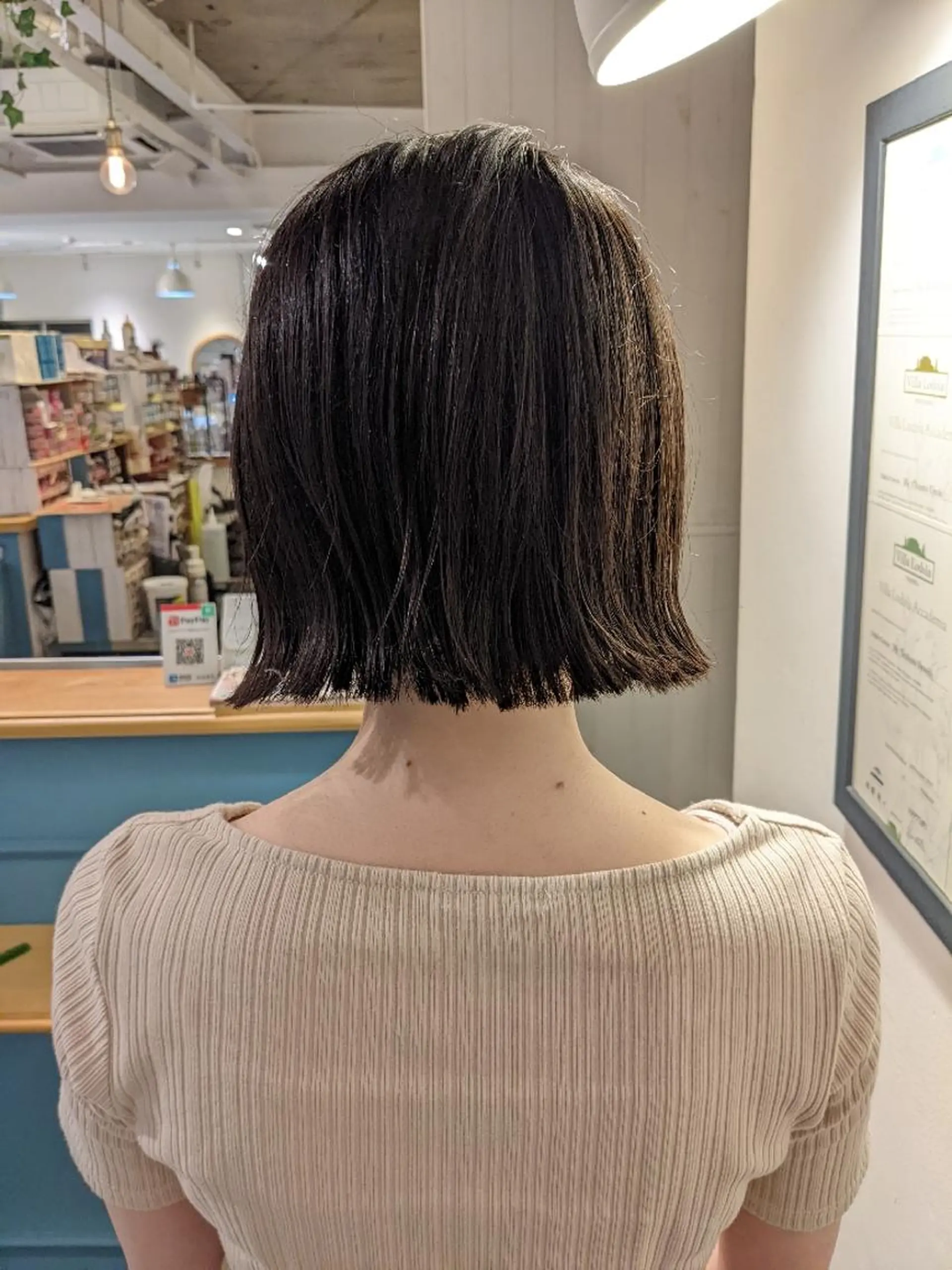 ショート ボブ 外ハネヘア newi 天王寺　 masakoのヘアスタイル