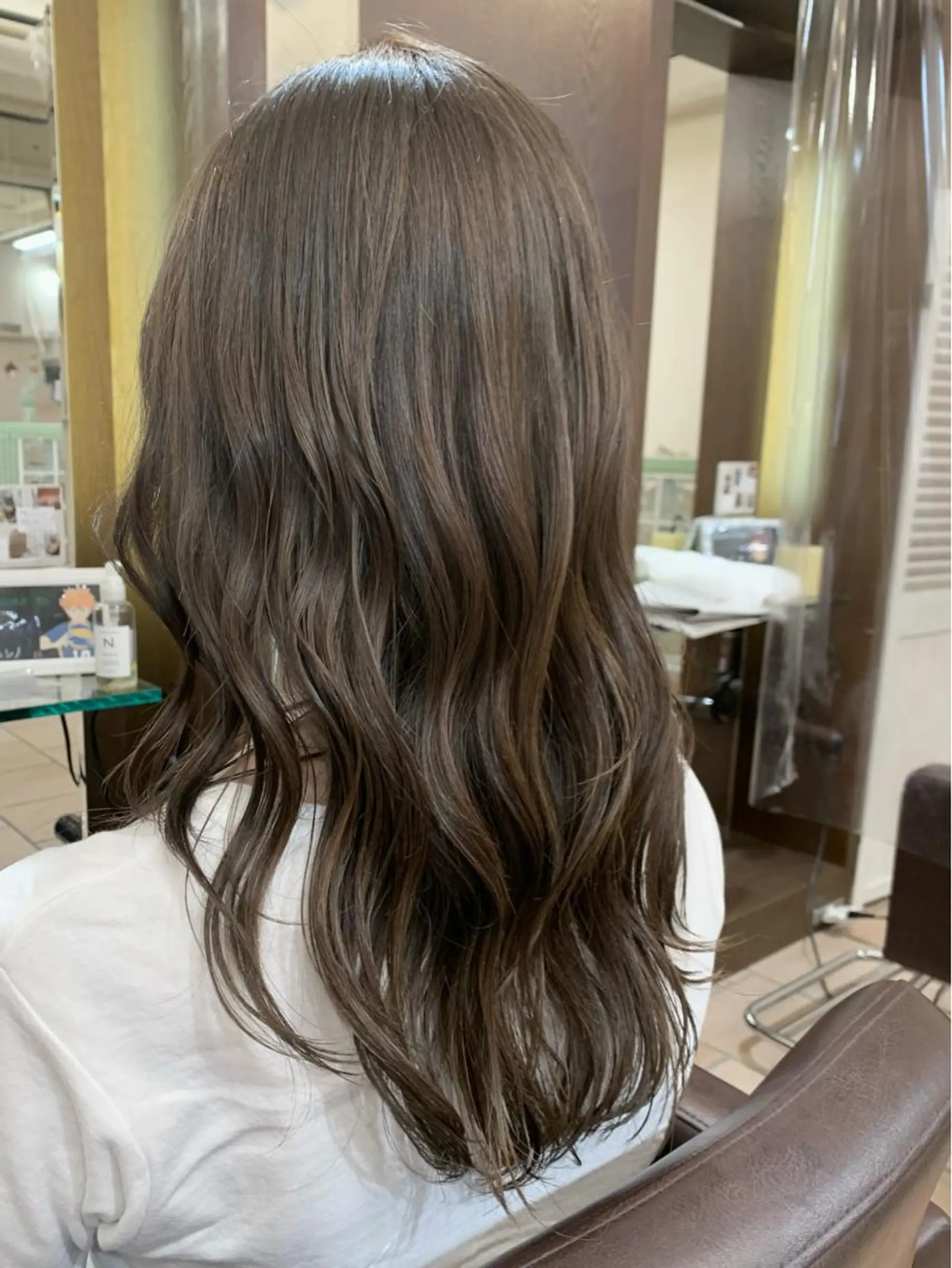 ロング カラー 菅野 美咲のヘアスタイル