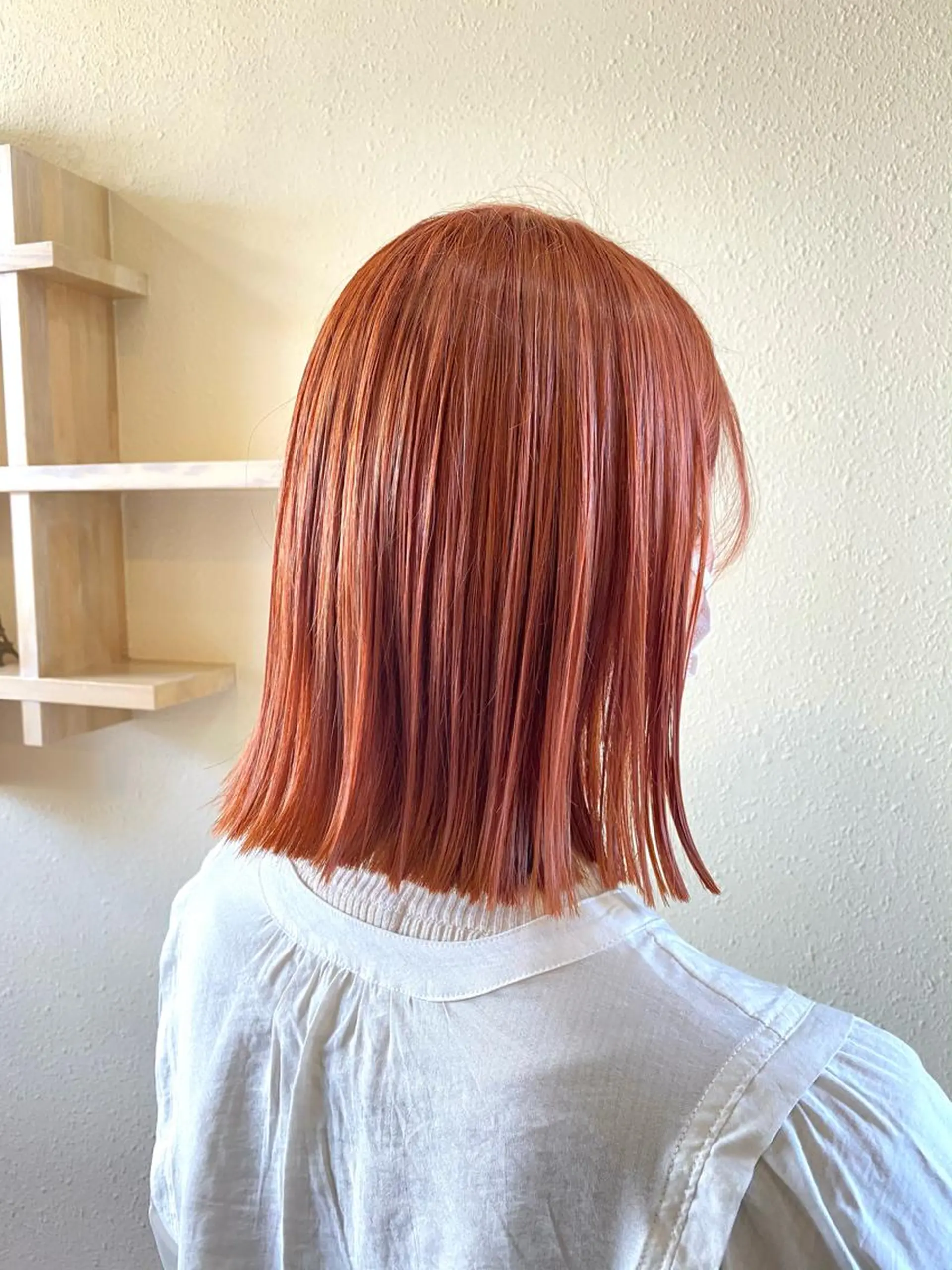 ショート カラー 中川 茜里のヘアスタイル