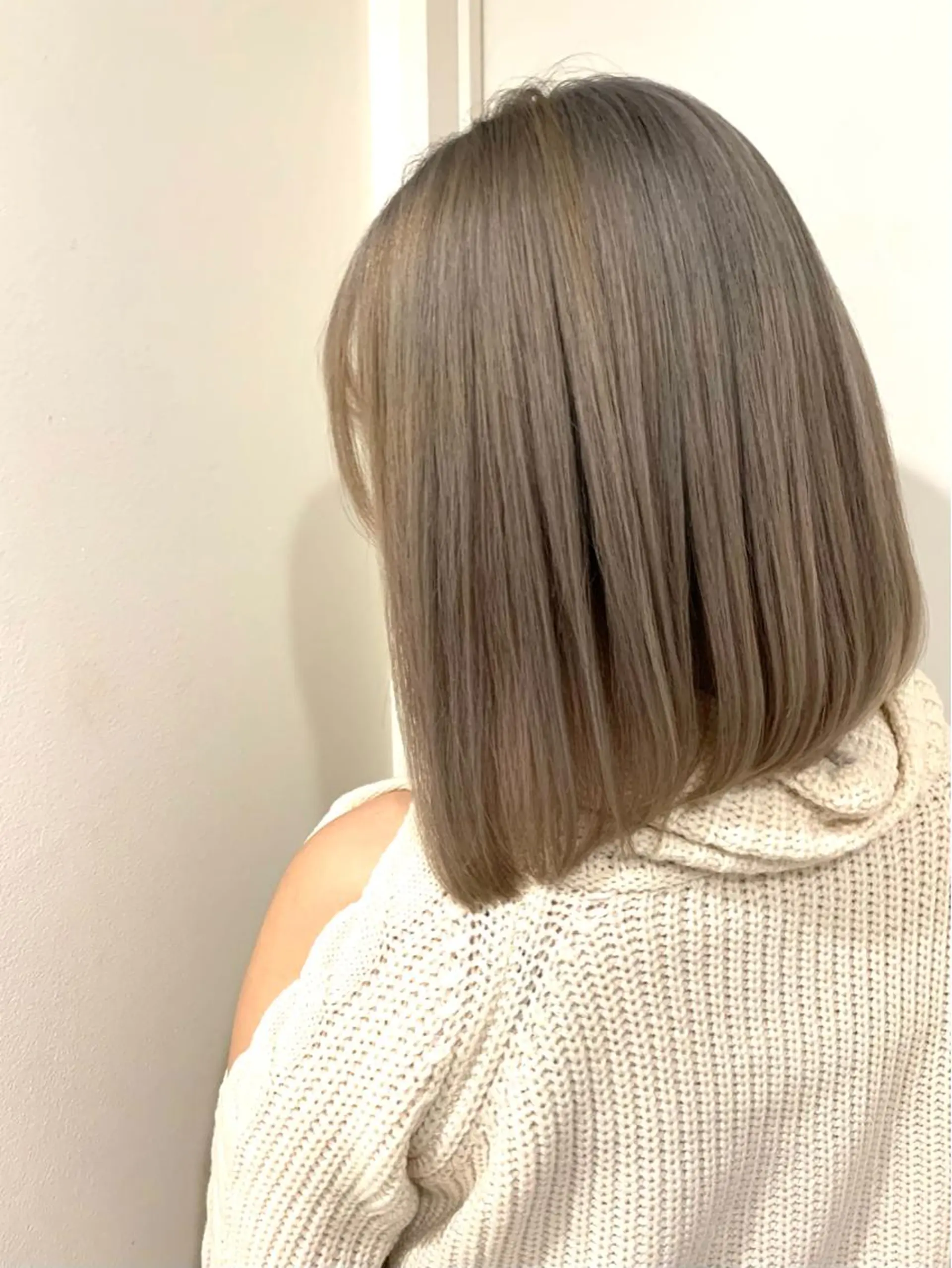 ミディアム カラー ヘアアレンジ ハイトーンカラー ボブ 🎨カラー満足度 500%💫ヅル💫のヘアスタイル