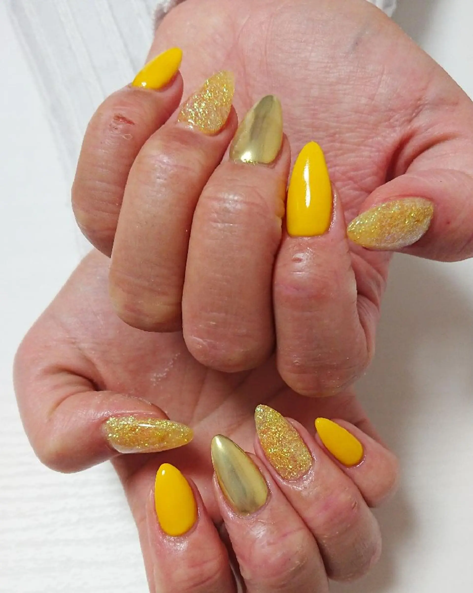 ネイル ラメ(グリッター) ミラーネイル ハンドネイル Lilith Nailのネイルデザイン