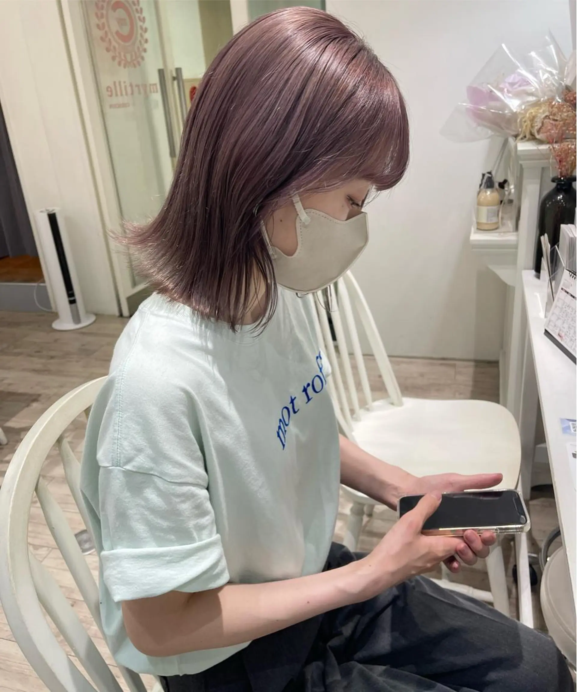 カラー ラベンダーカラー ピンクカラー ピンクラベンダー 盛れる顔まわり✨🎀 レイヤー別所好葉のヘアスタイル