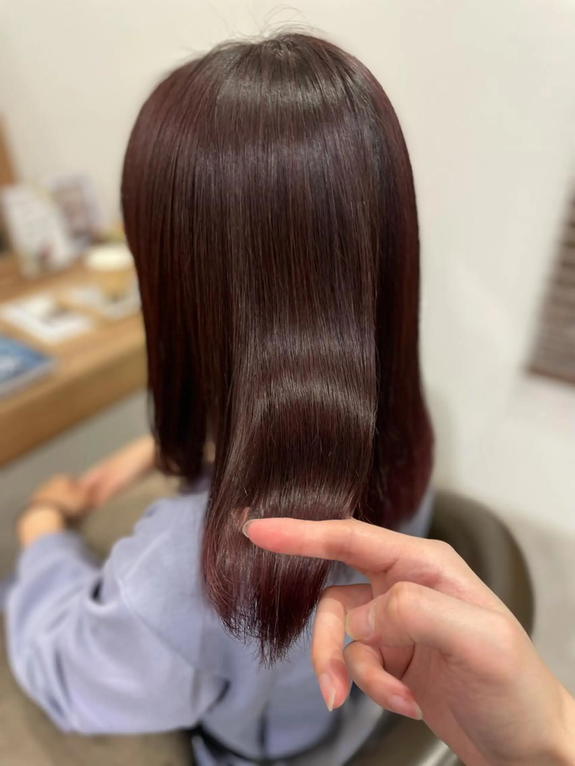 セミロング stellae by INFINI（アンフィニー）所属・星 翔のヘアスタイル