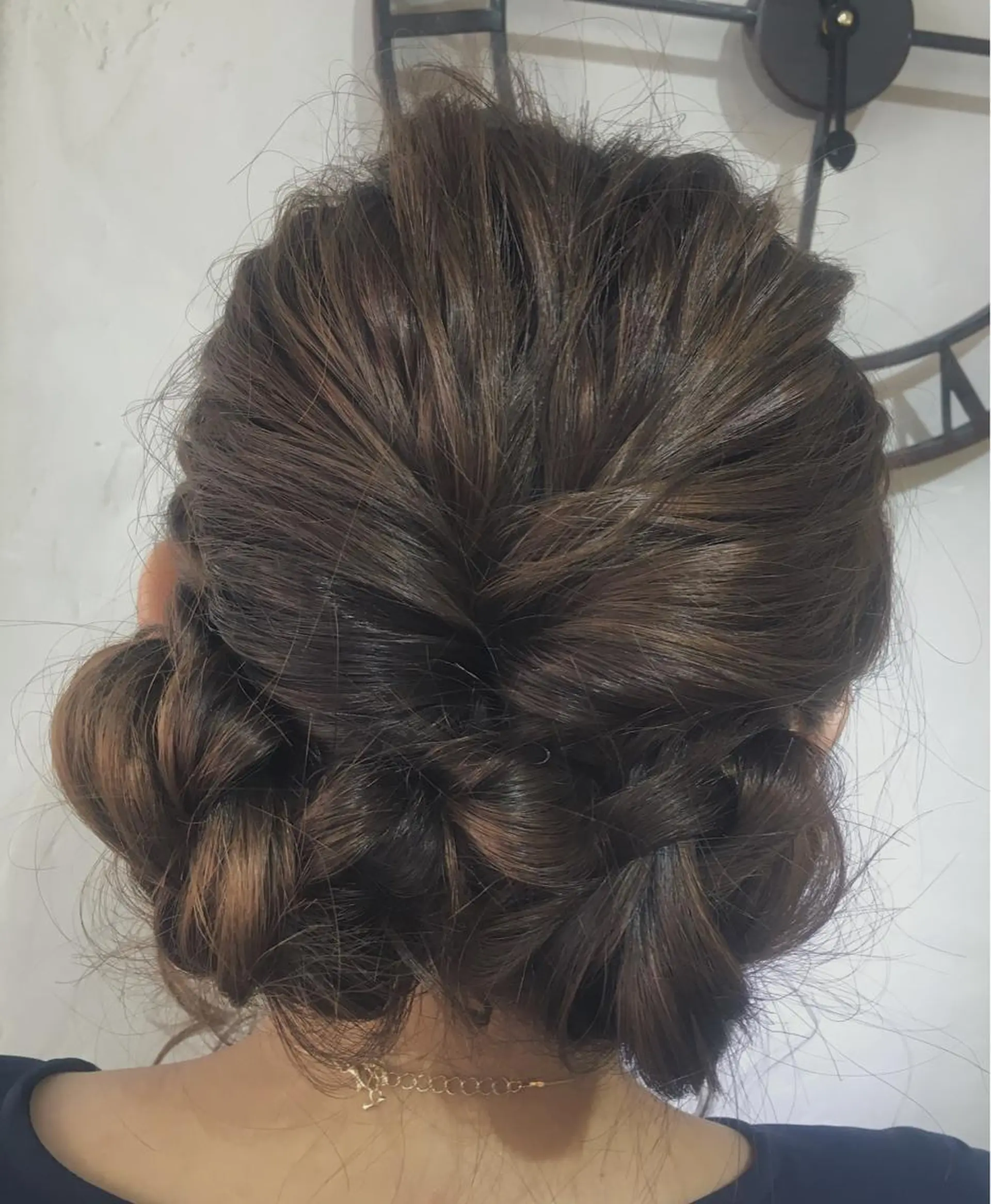 ロング カラー パーマ ヘアアレンジ 推し活専用 【派手髪】飯野ゆかりのヘアスタイル