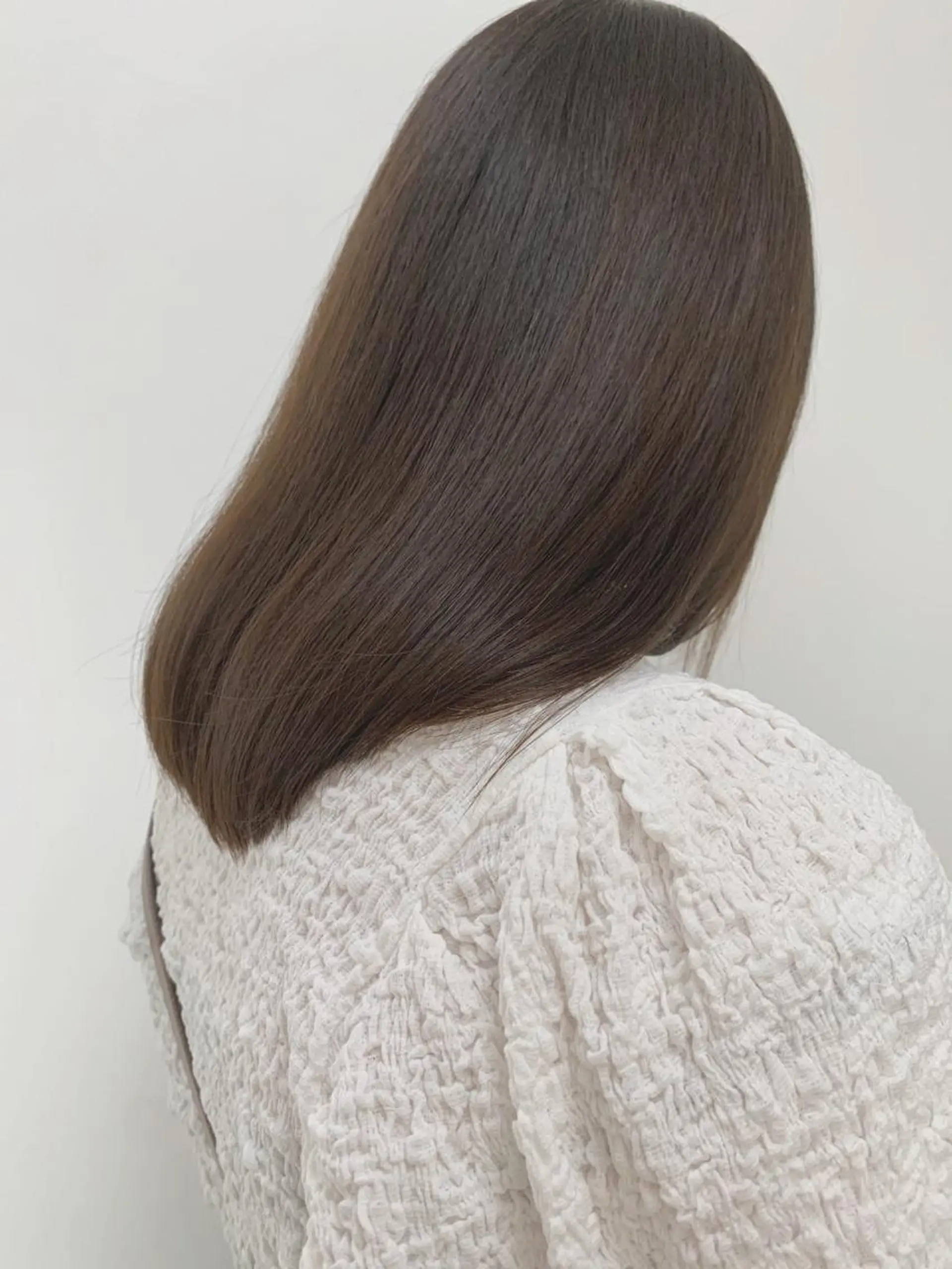 ミディアム カラー 縮毛矯正 カット ヘアカラー 縮毛矯正 トリートメント PHIDGE所属・山下 千明のヘアスタイル