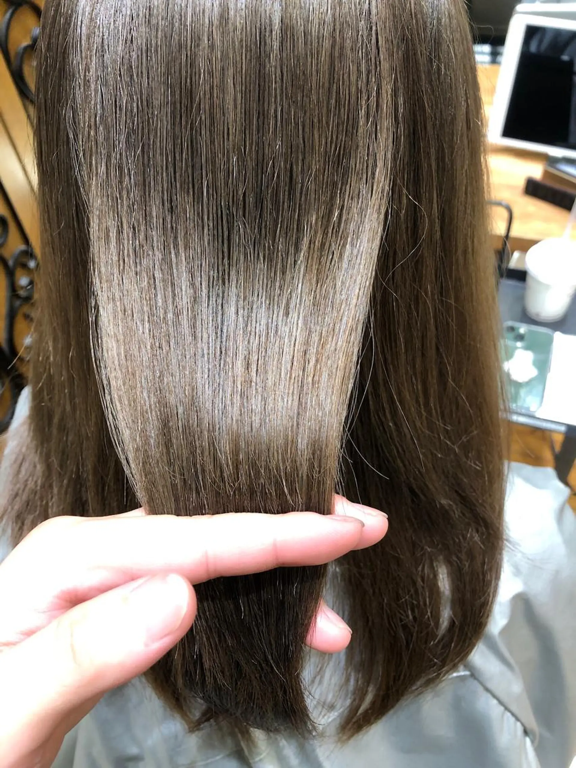 ミディアム カラー ヘアカラー トリートメント 新宿✨顔周りカット 韓国ヘア/坂本亜裟海のヘアスタイル