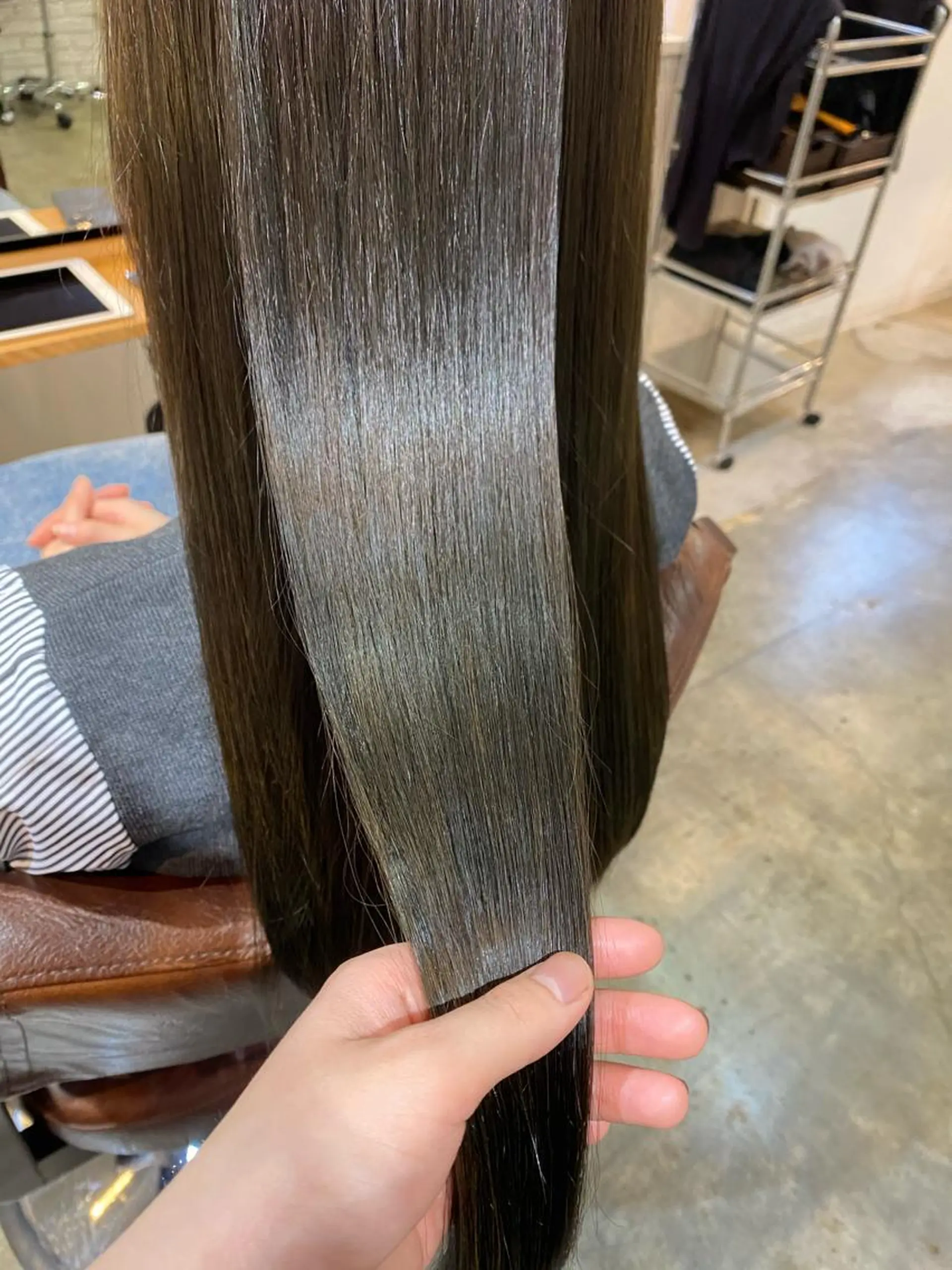 ロング カラー やまぐち あやみのヘアスタイル