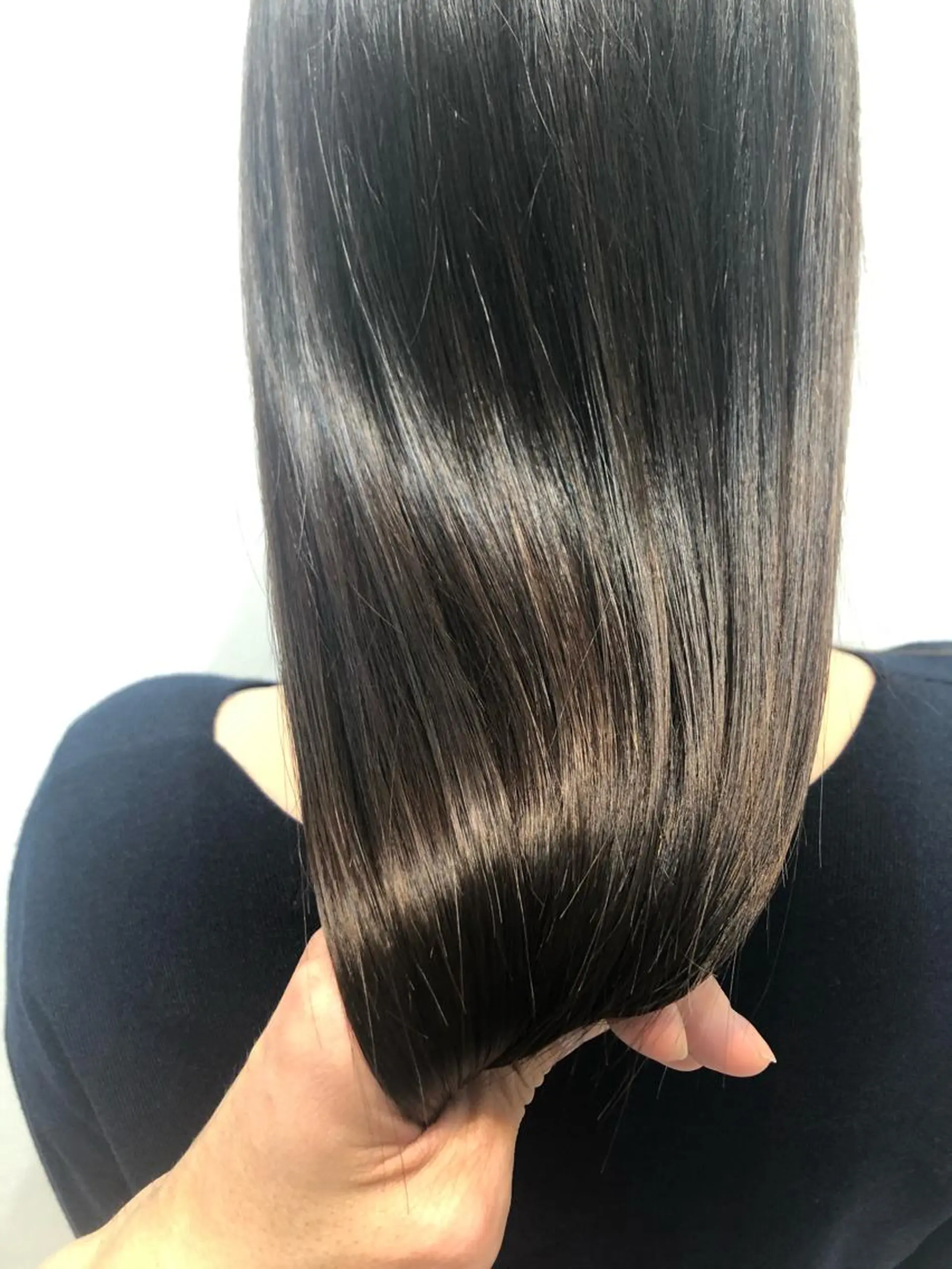 ロング アッシュ 髪質改善 韓国風ヘア トリートメント ⭐️艶髪⭐️髪質改善 newi町田 山本のヘアスタイル
