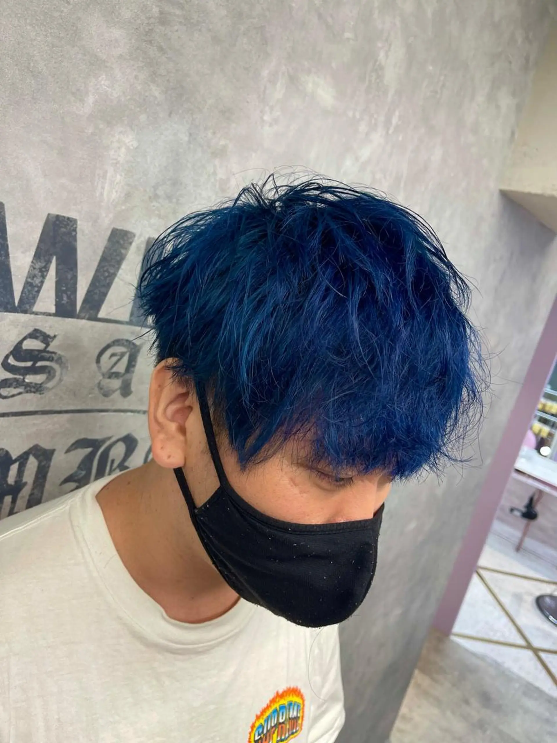 ショート カラー ブリーチ ブルーカラー ケアブリーチ 韓国風カラー 韓国風ヘア カット ヘアカラー トリートメント 福西 洋斗のヘアスタイル