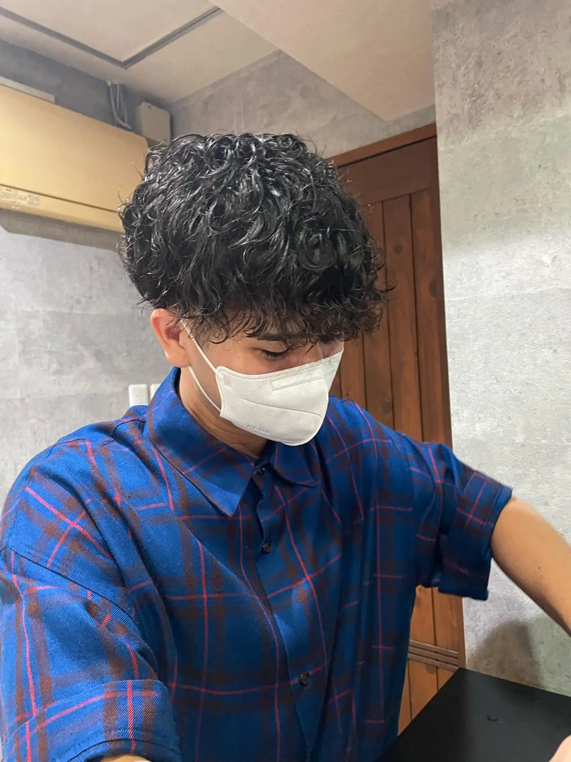 パーマ メンズ 月200名以上担当 六甲徒歩30秒のヘアスタイル