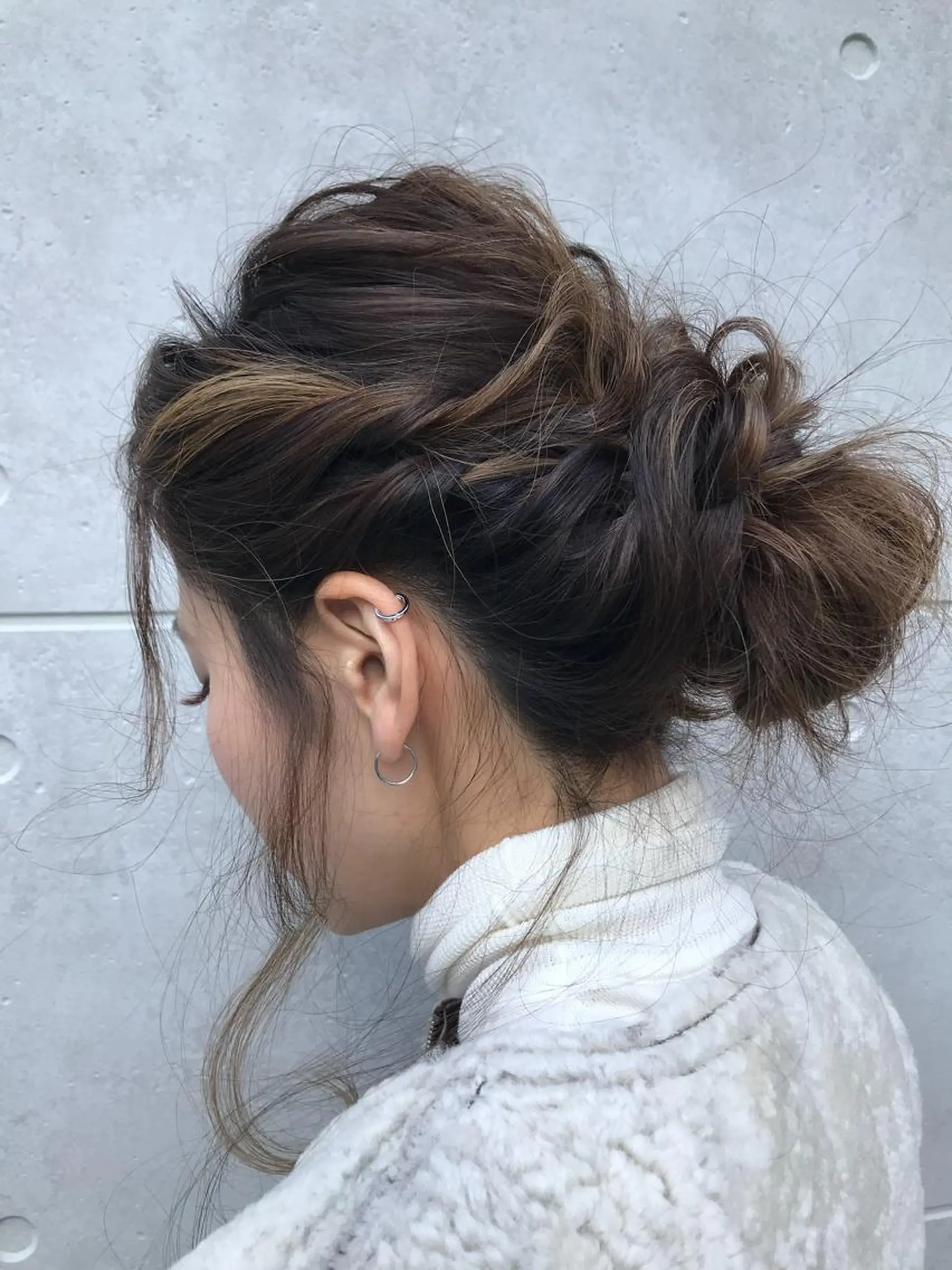 セミロング ヘアアレンジ 黒神 浩之のヘアスタイル