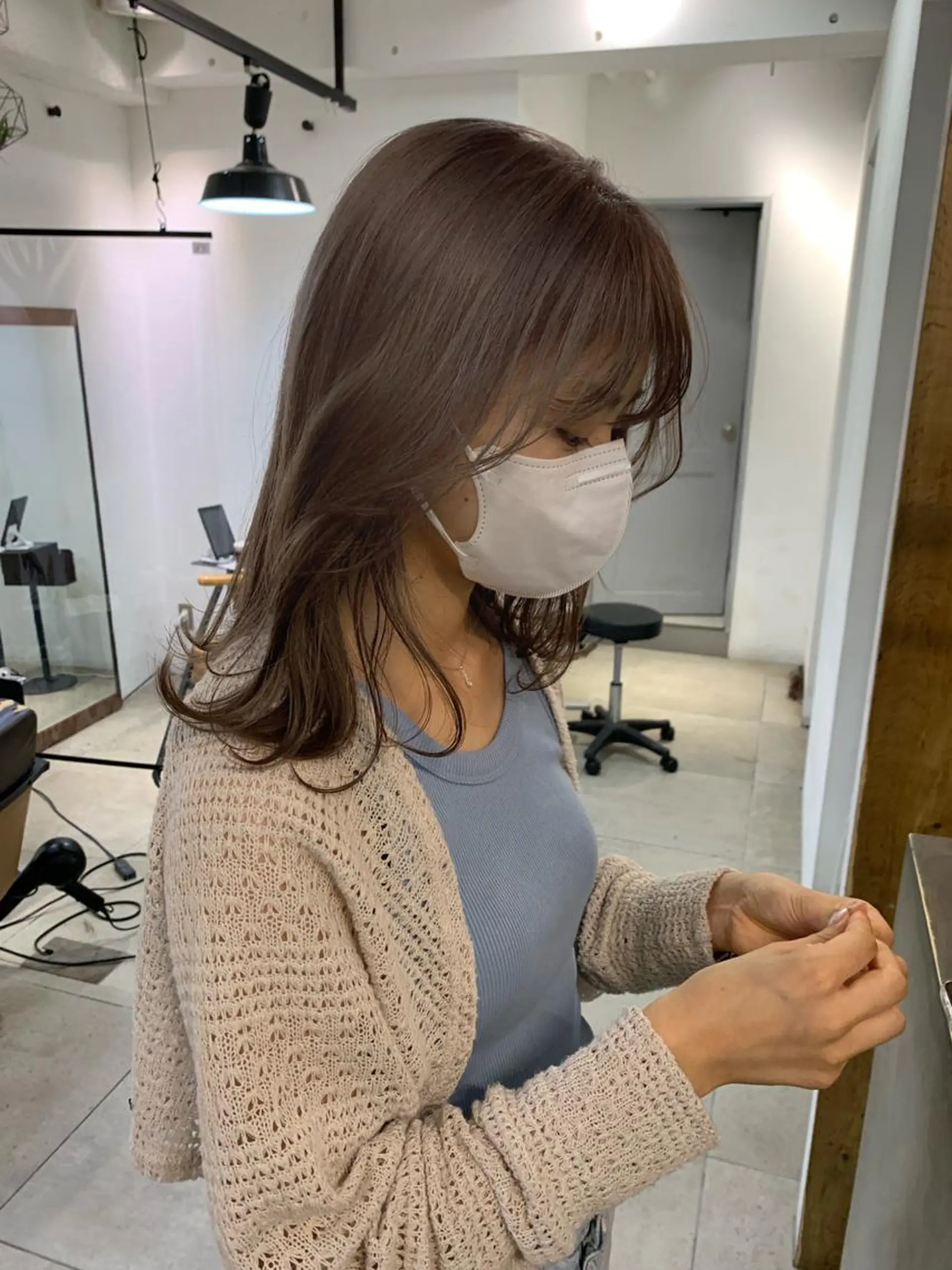 ミディアム カラー ヘアカラー トリートメント REINA☁️透明感 カラー/ぷつっと♡のヘアスタイル