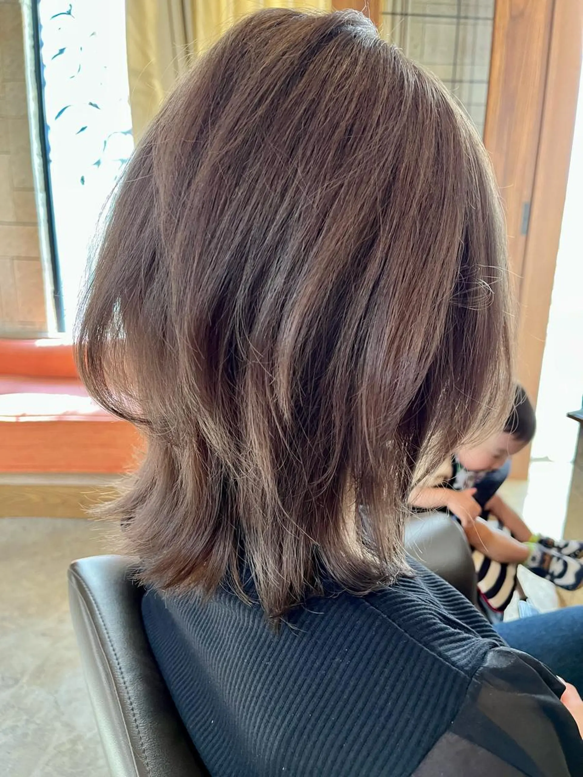 ミディアム 木村 一葵のヘアスタイル