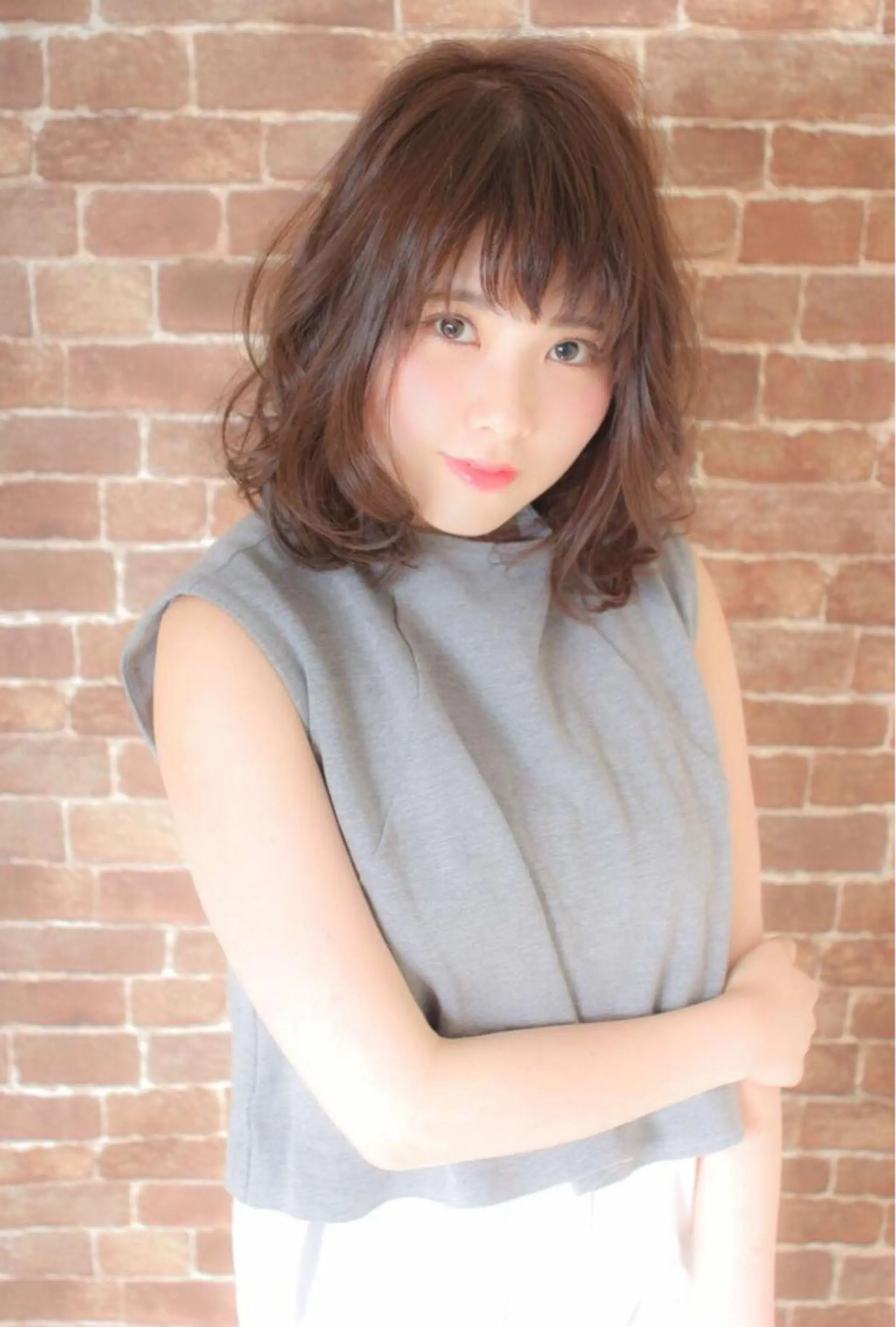 ミディアム 伊藤 裕貴のヘアスタイル