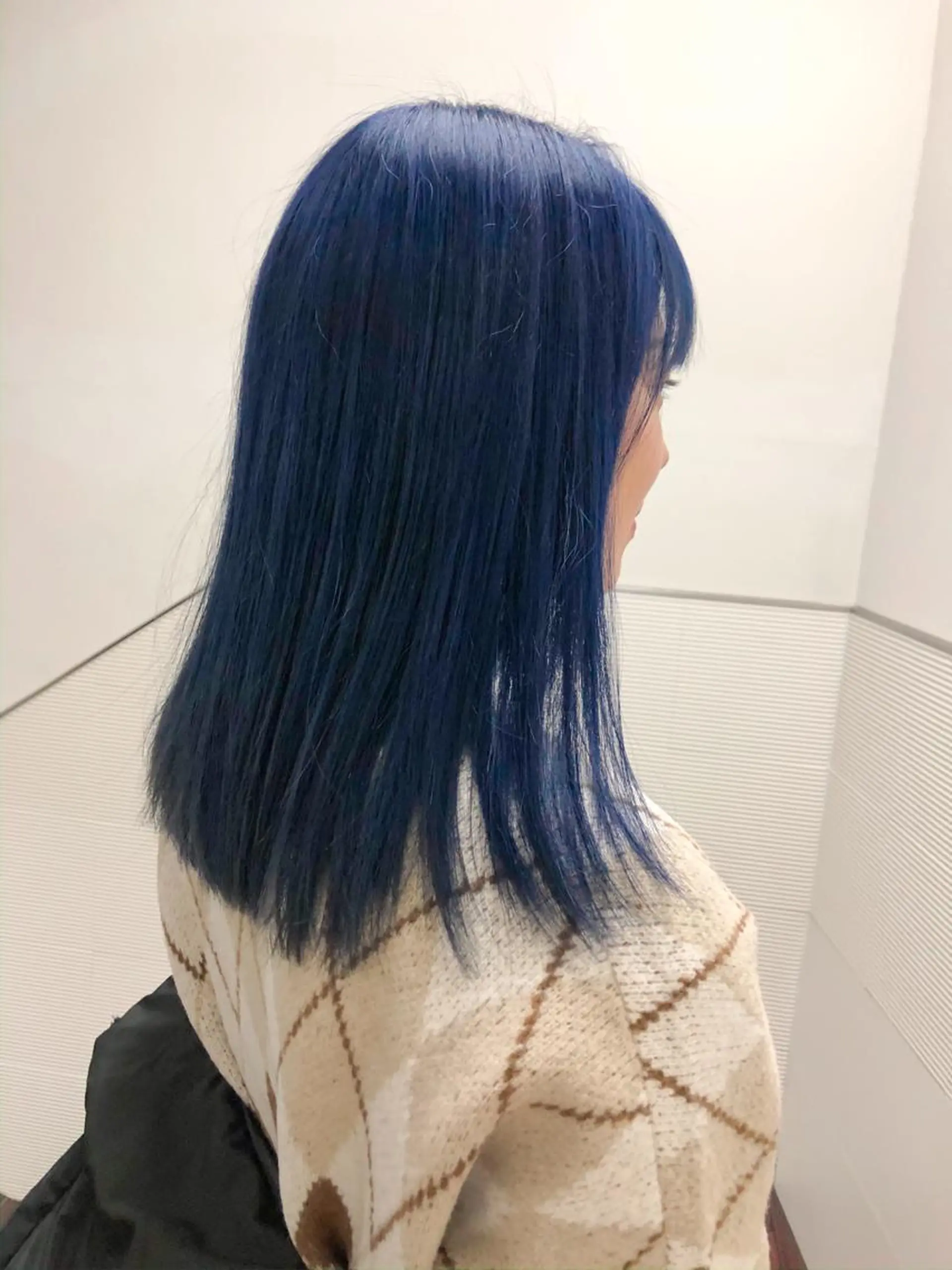 ミディアム カラー ブルーカラー ネイビーカラー ダメージレスサロン✨ kayo🌱のヘアスタイル