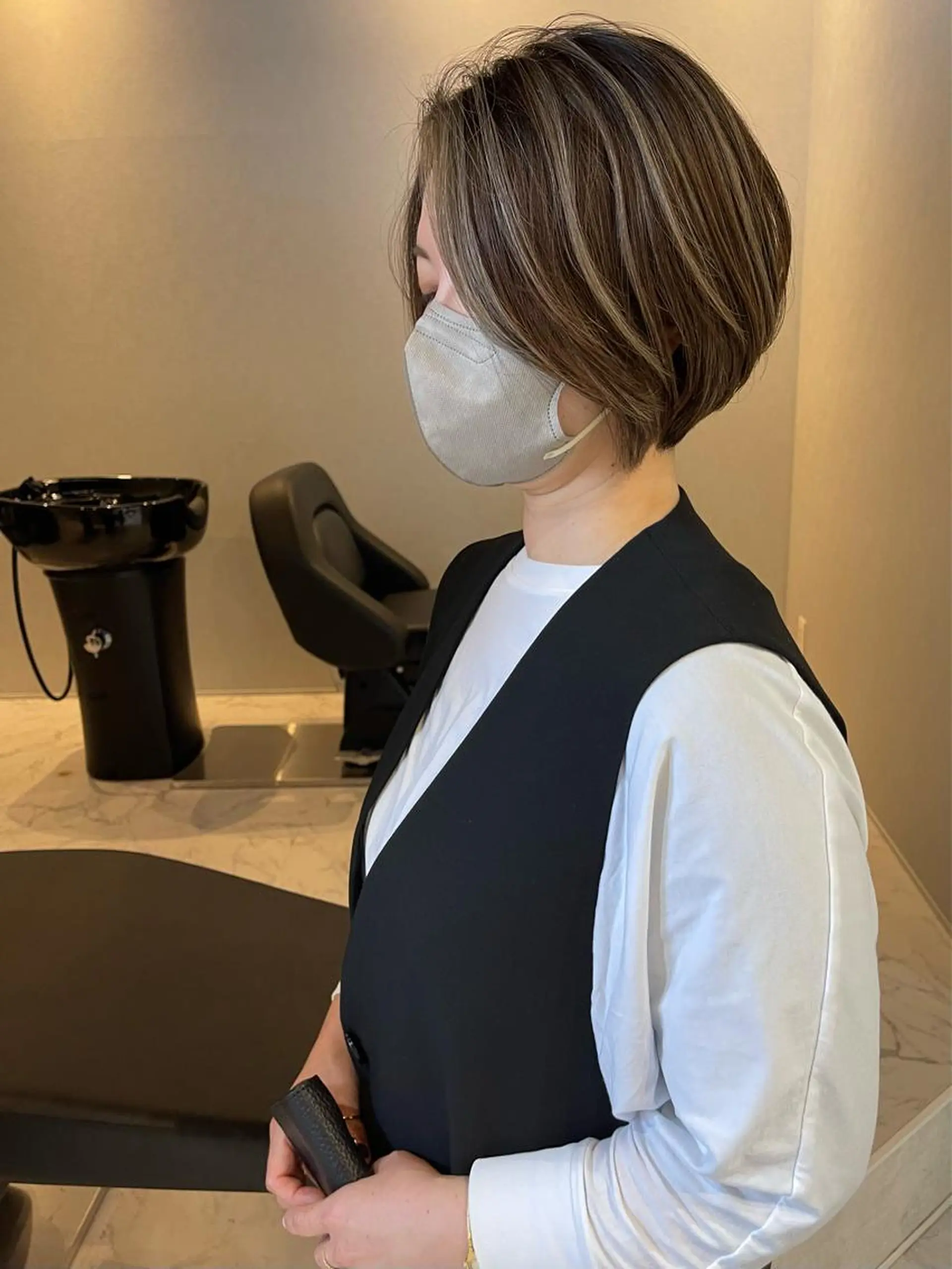 ショート カラー ヘアアレンジ バレイヤージュ デザインカラー ハイライトカラー 外国人風カラー ハイライト カット ヘアカラー トリートメント アンドウ ユウ/ レイヤーカット/韓国のヘアスタイル