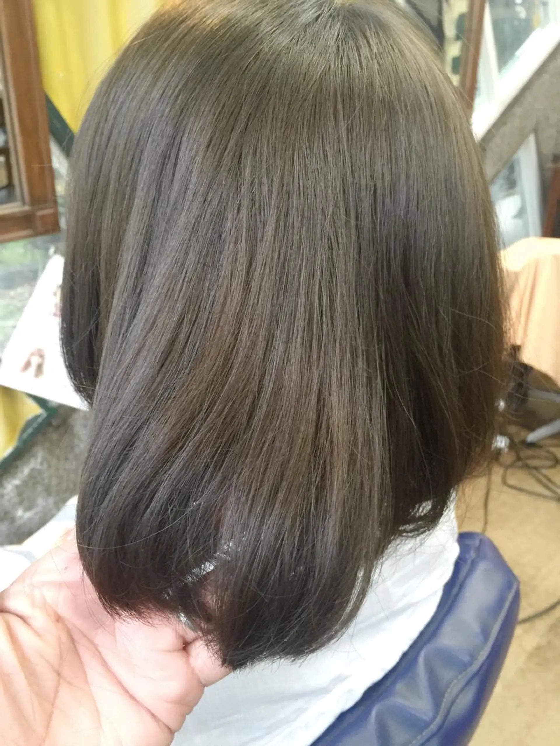 カラー 中村 海のヘアスタイル