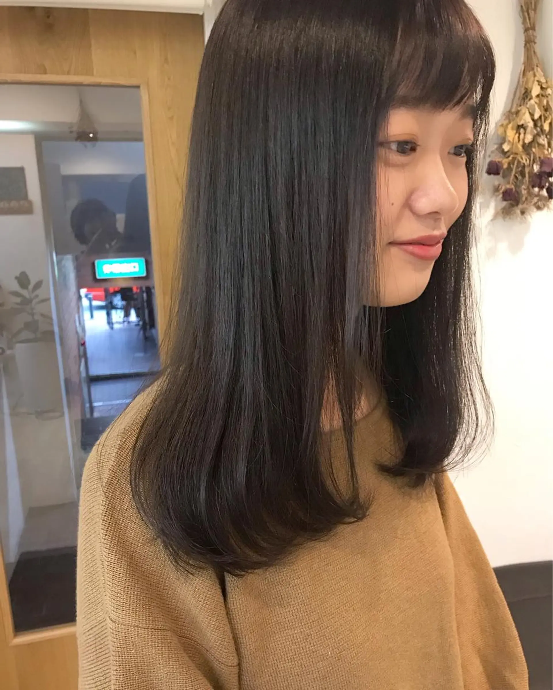 ロング カラー クニモトハルナ ボブ/柔らかカラーのヘアスタイル