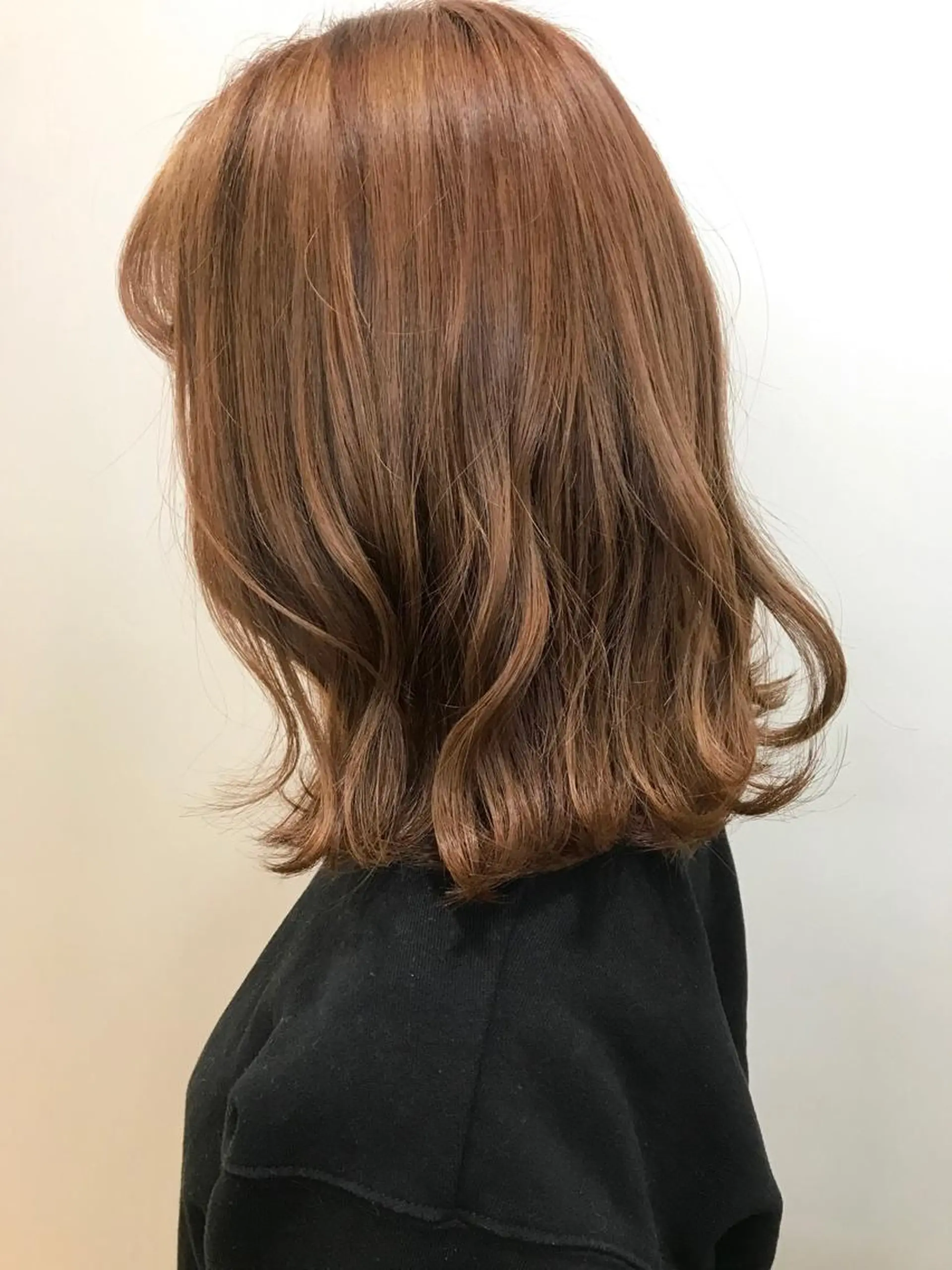 ミディアム カラー ブリーチ トリートメント riho/ブリーチ/ デザインカラー/辻堂のヘアスタイル