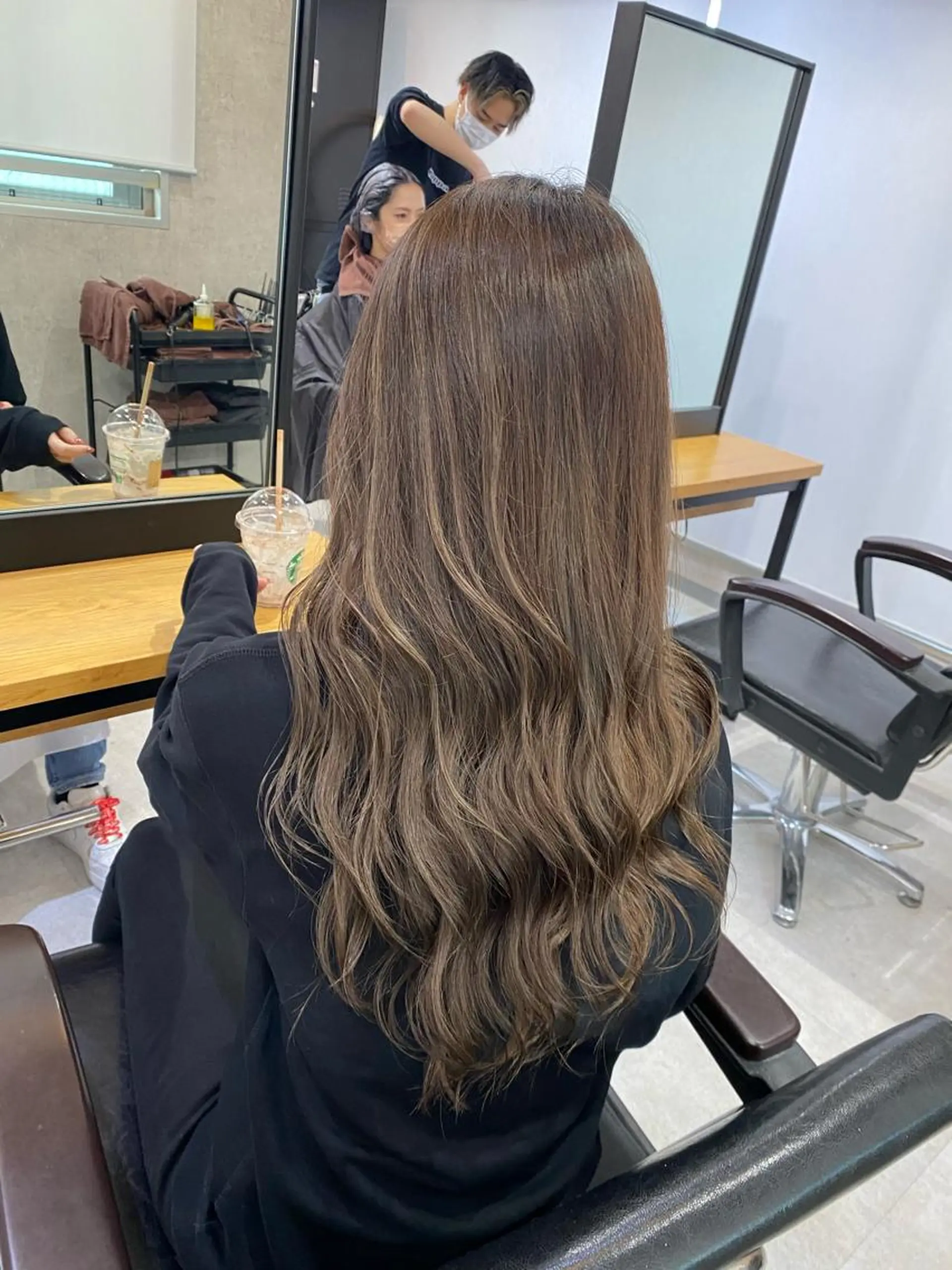 ロング カラー ハイライトカラー ハイライト SALOWIN大宮EAST所属・KAITO メンズ特化美容師のヘアスタイル