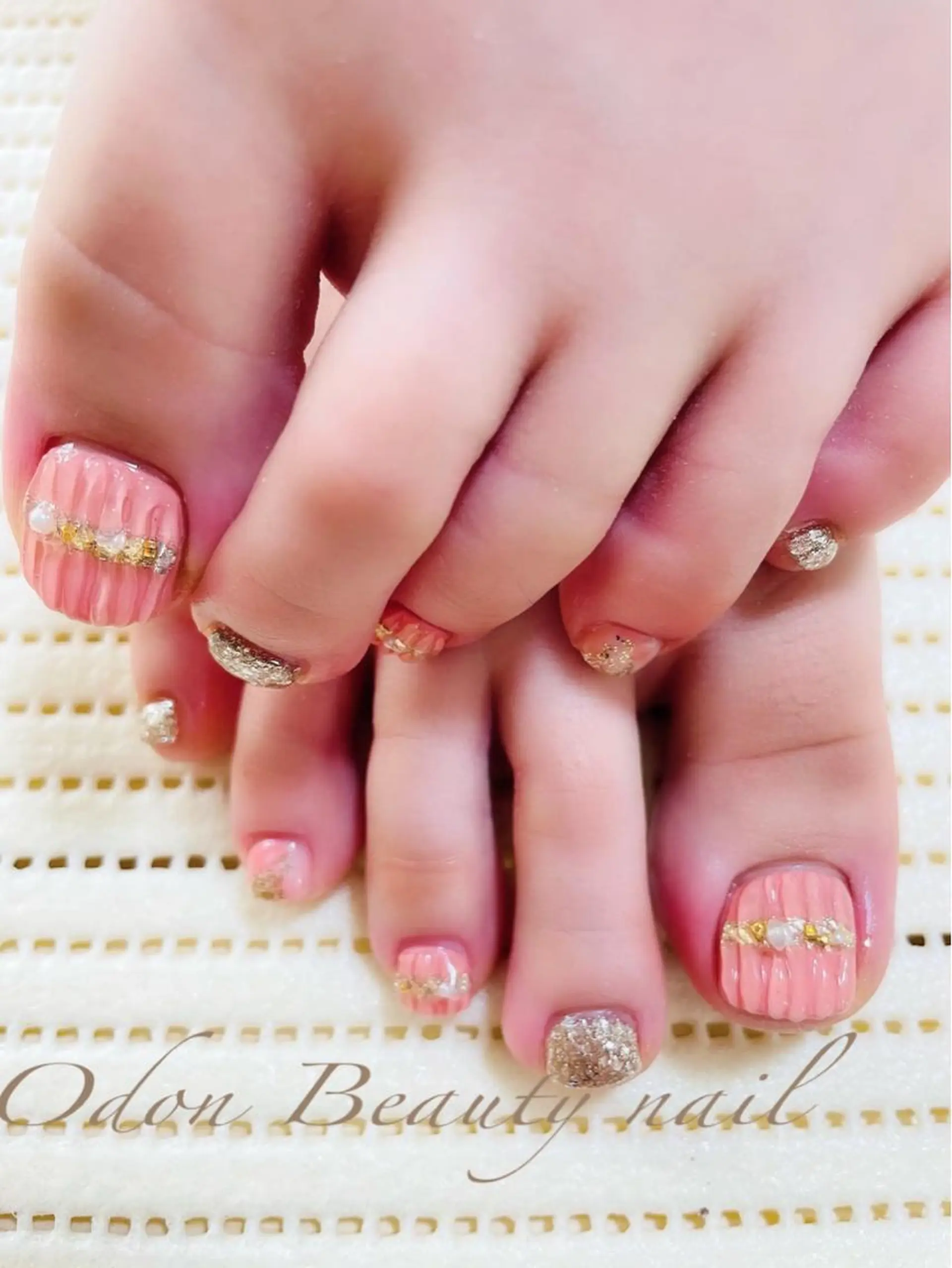 ネイル フットネイル Odon Beauty  nail  salon所属・VIP TRENDYのネイルデザイン