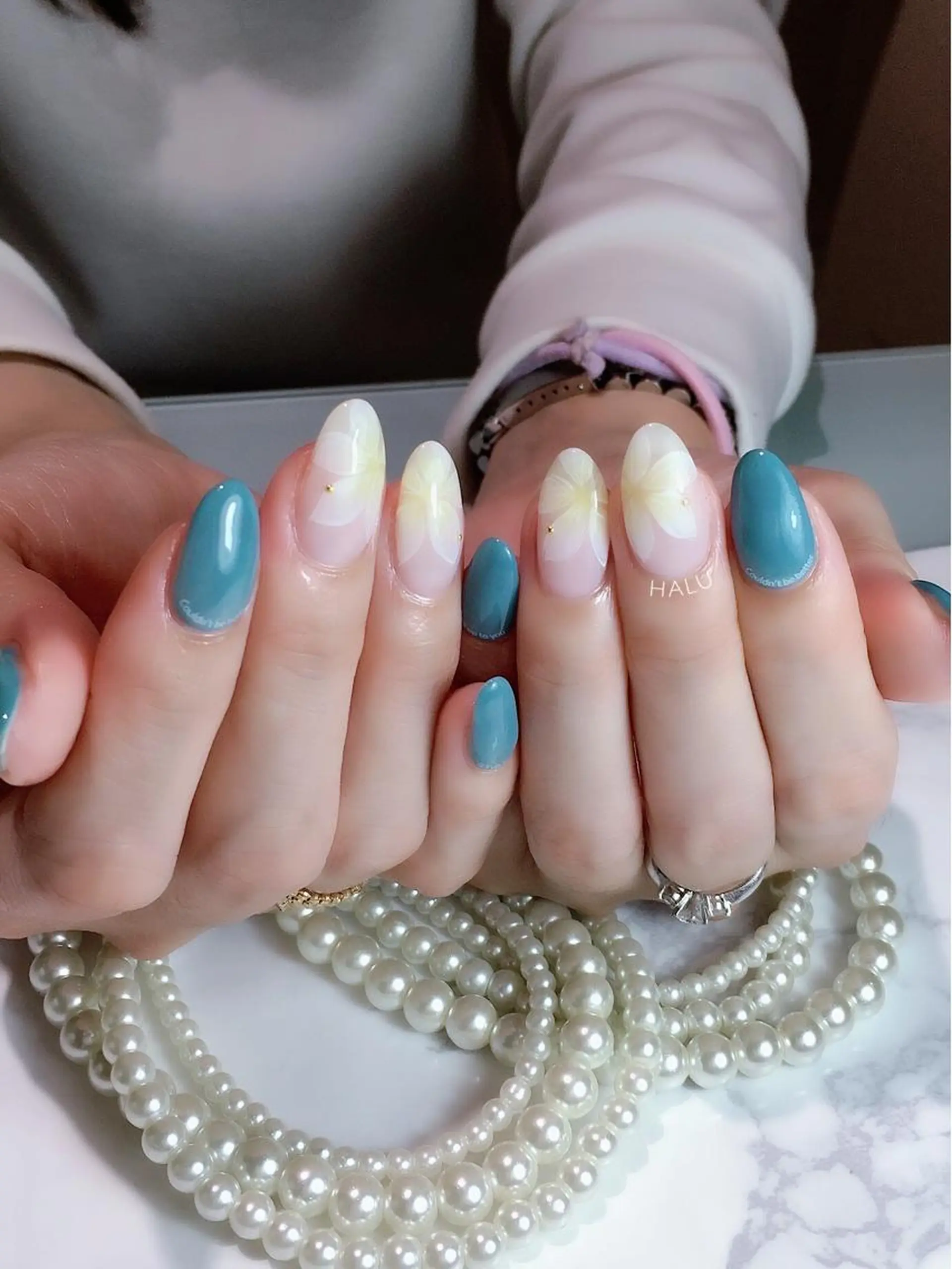 ネイル ブルー HALU ハルのネイルデザイン