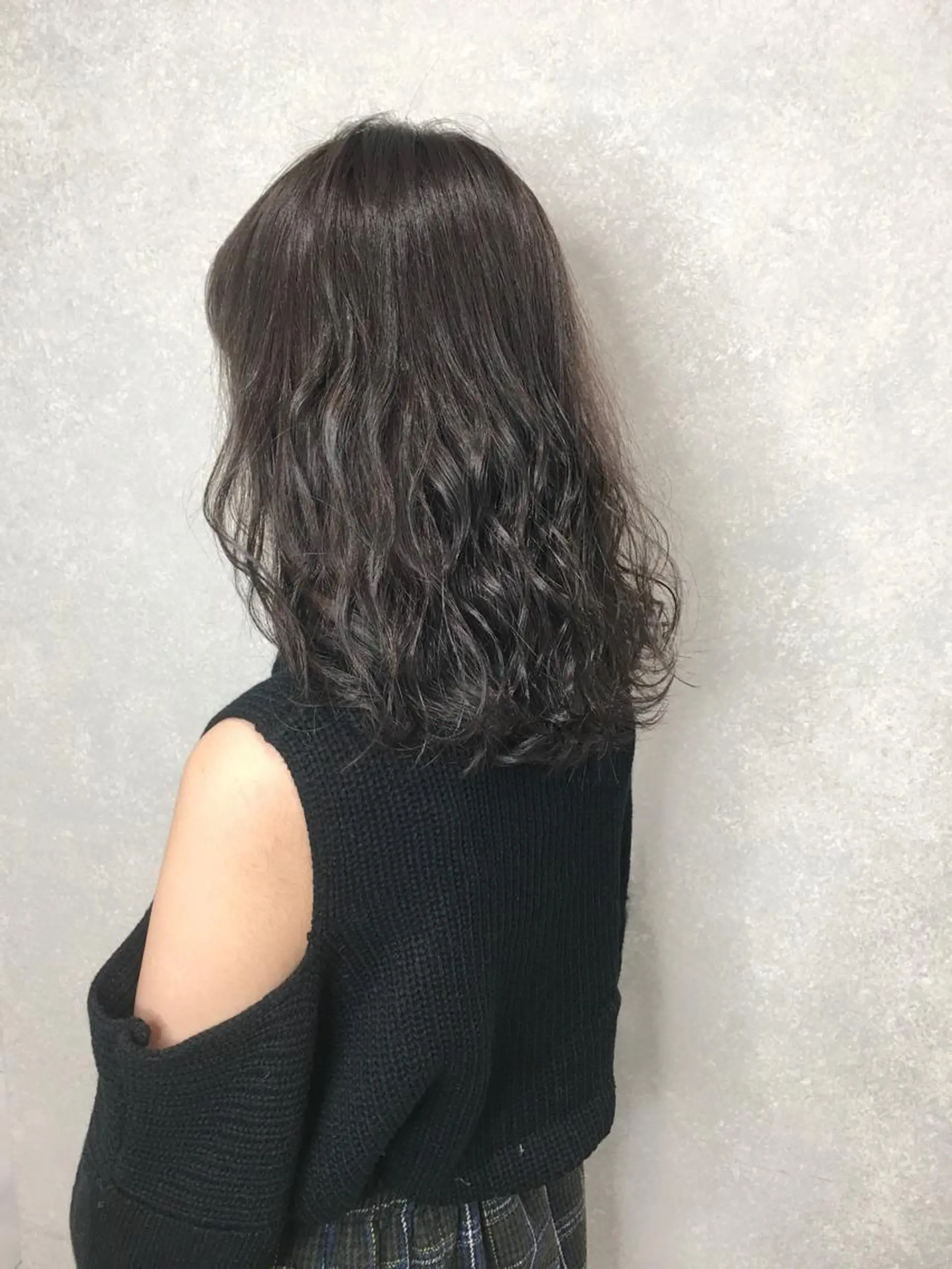 セミロング カラー パーマ ヘアアレンジ 迷った時見てください 林 祥平のヘアスタイル