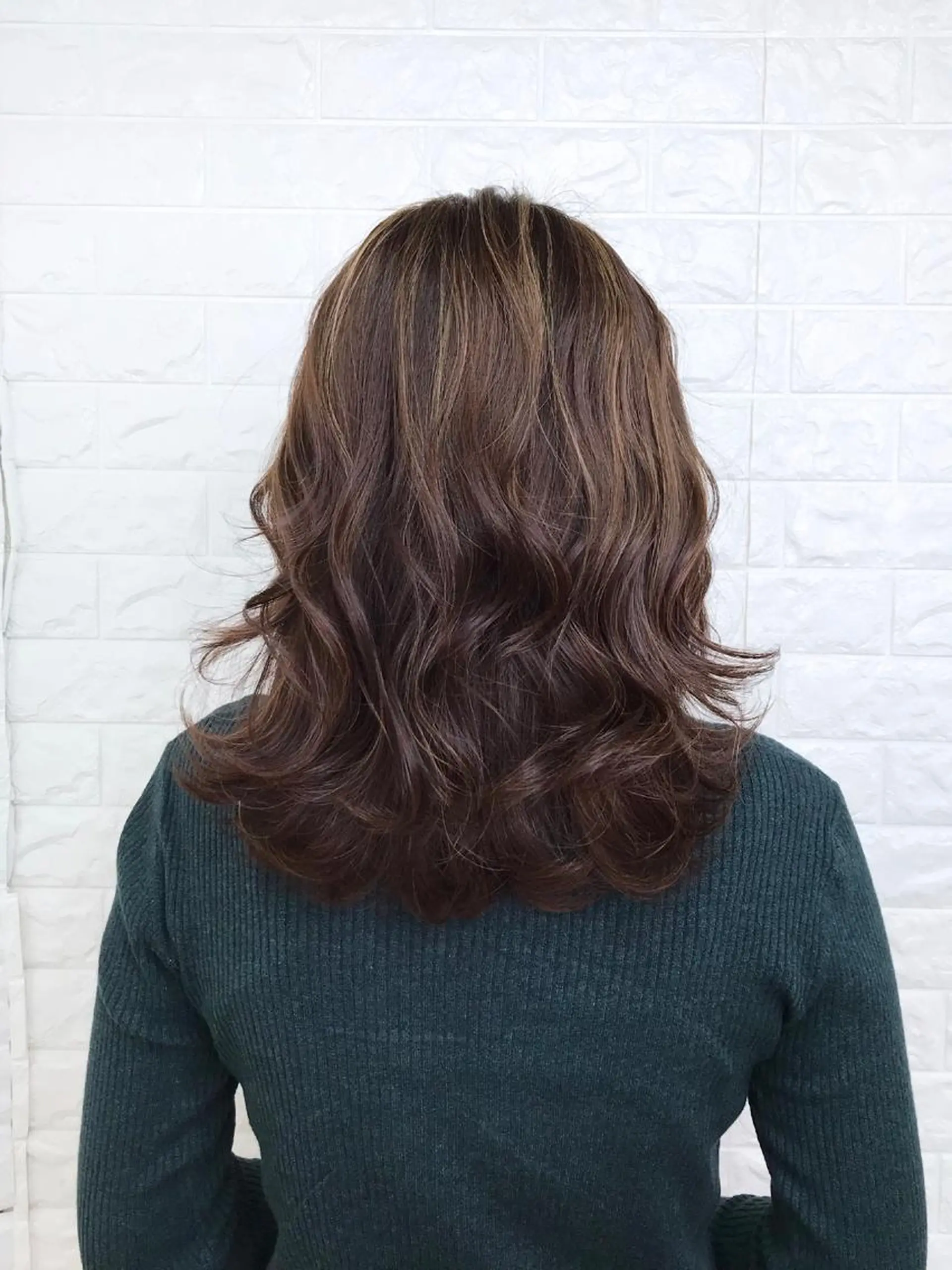 ミディアム カラー エイジングケア特化 美容師✂️山崎竜二のヘアスタイル