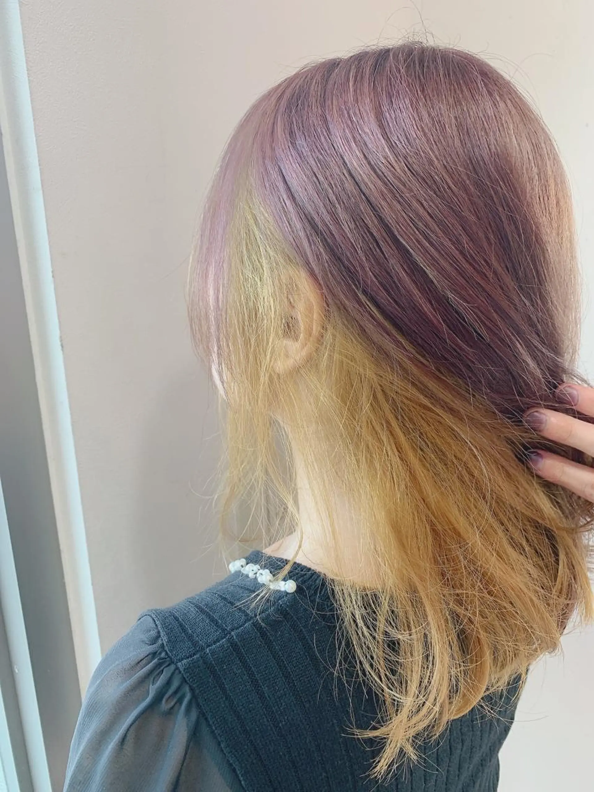 ミディアム カラー 白髪ぼかしハイライト 柳川拓哉のヘアスタイル