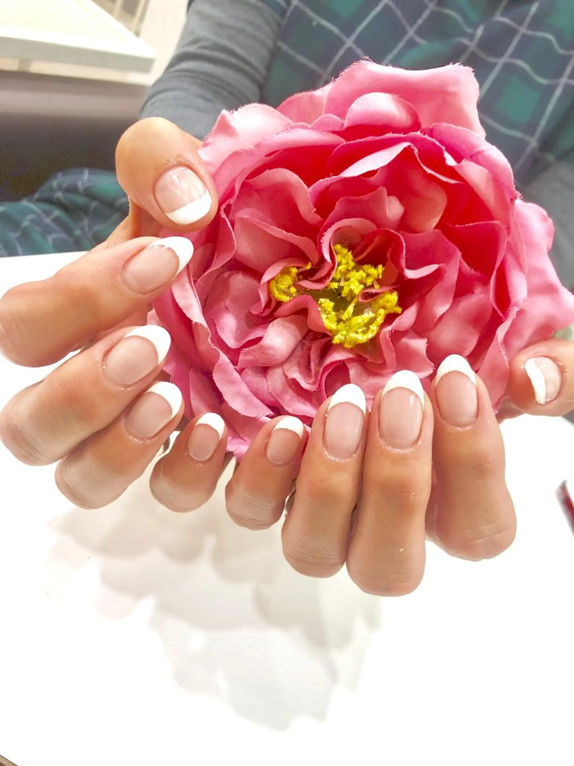 ネイル フレンチネイル 坂本 萌のネイルデザイン