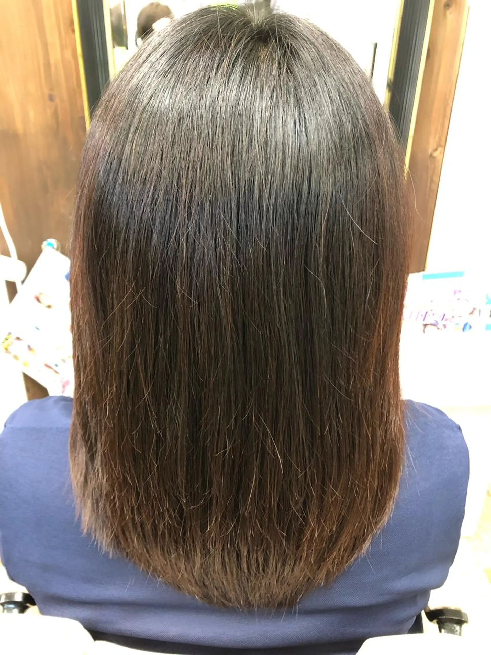 カラー フィールドパパ所属・リラクゼーション ヘナサロンのヘアスタイル