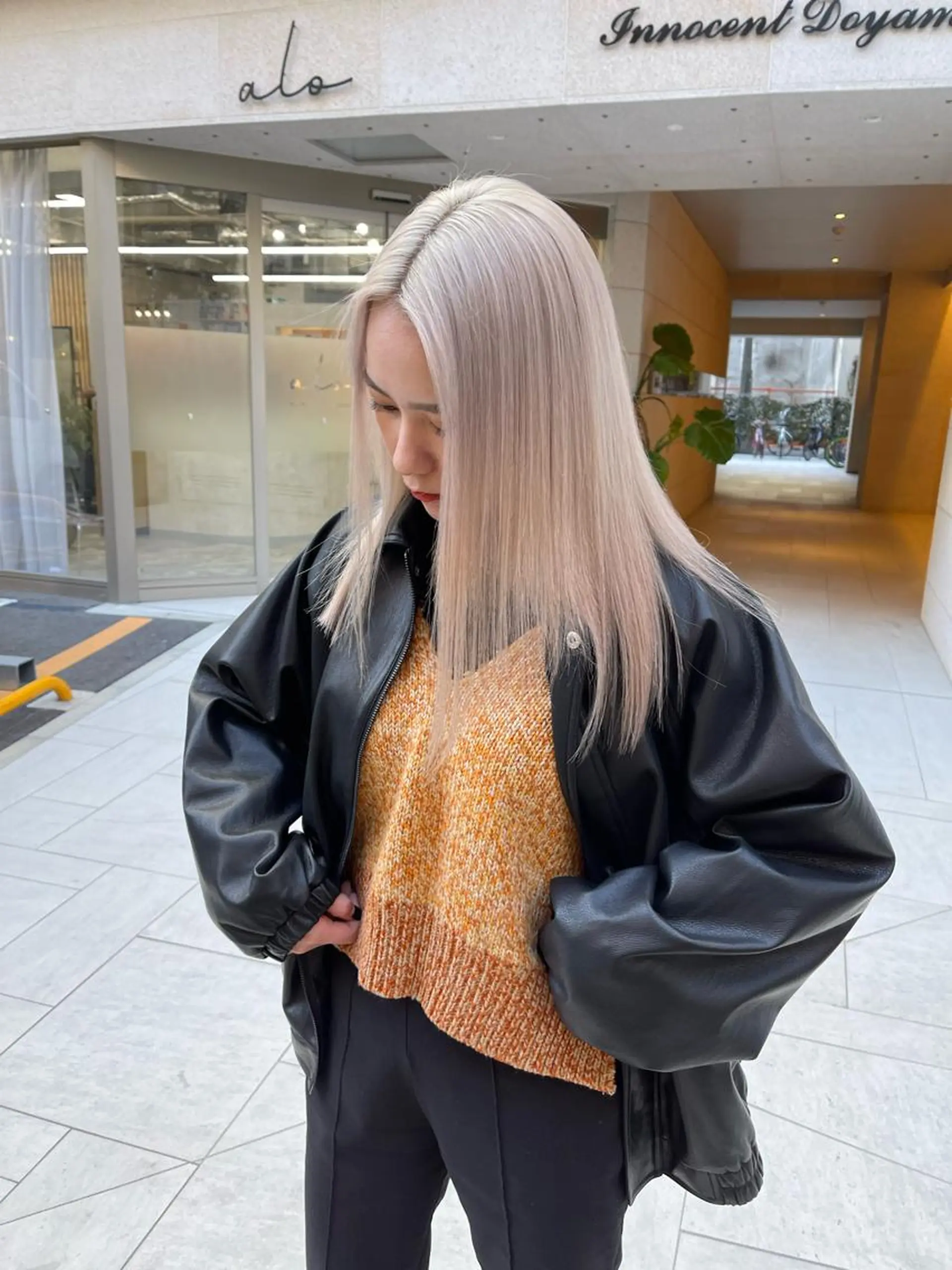 ミディアム ヘアカラー 福山 晴香のヘアスタイル