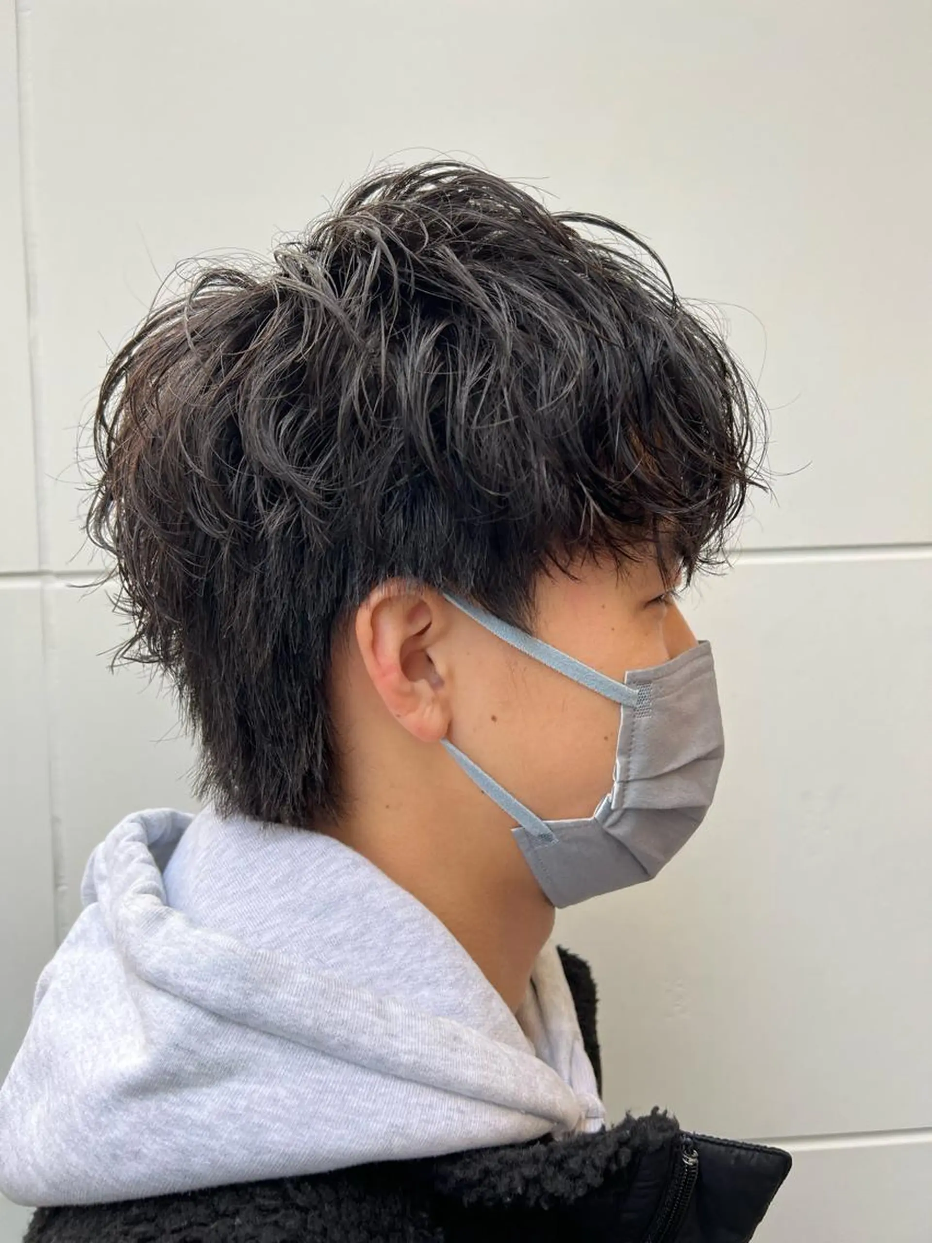 ショート パーマ メンズ 糟谷 慈英のヘアスタイル