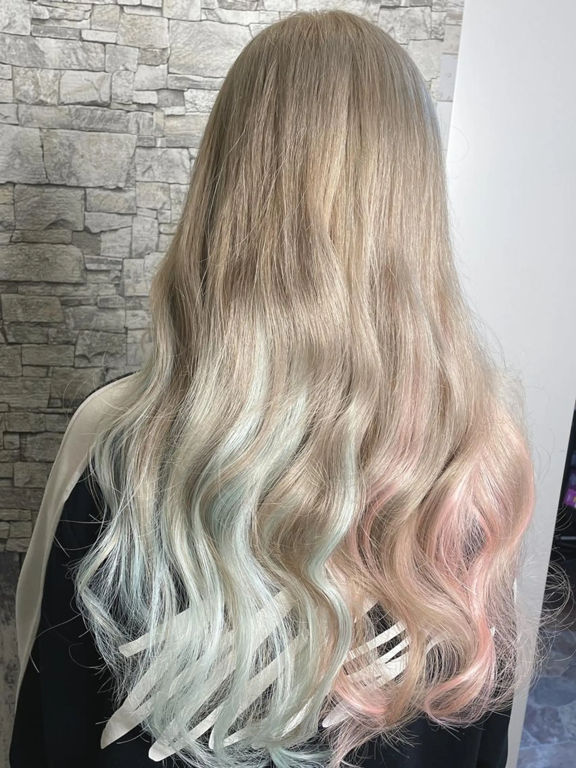 ロング 派手髪/ハイトーン/ エクステ✨ユウキのヘアスタイル