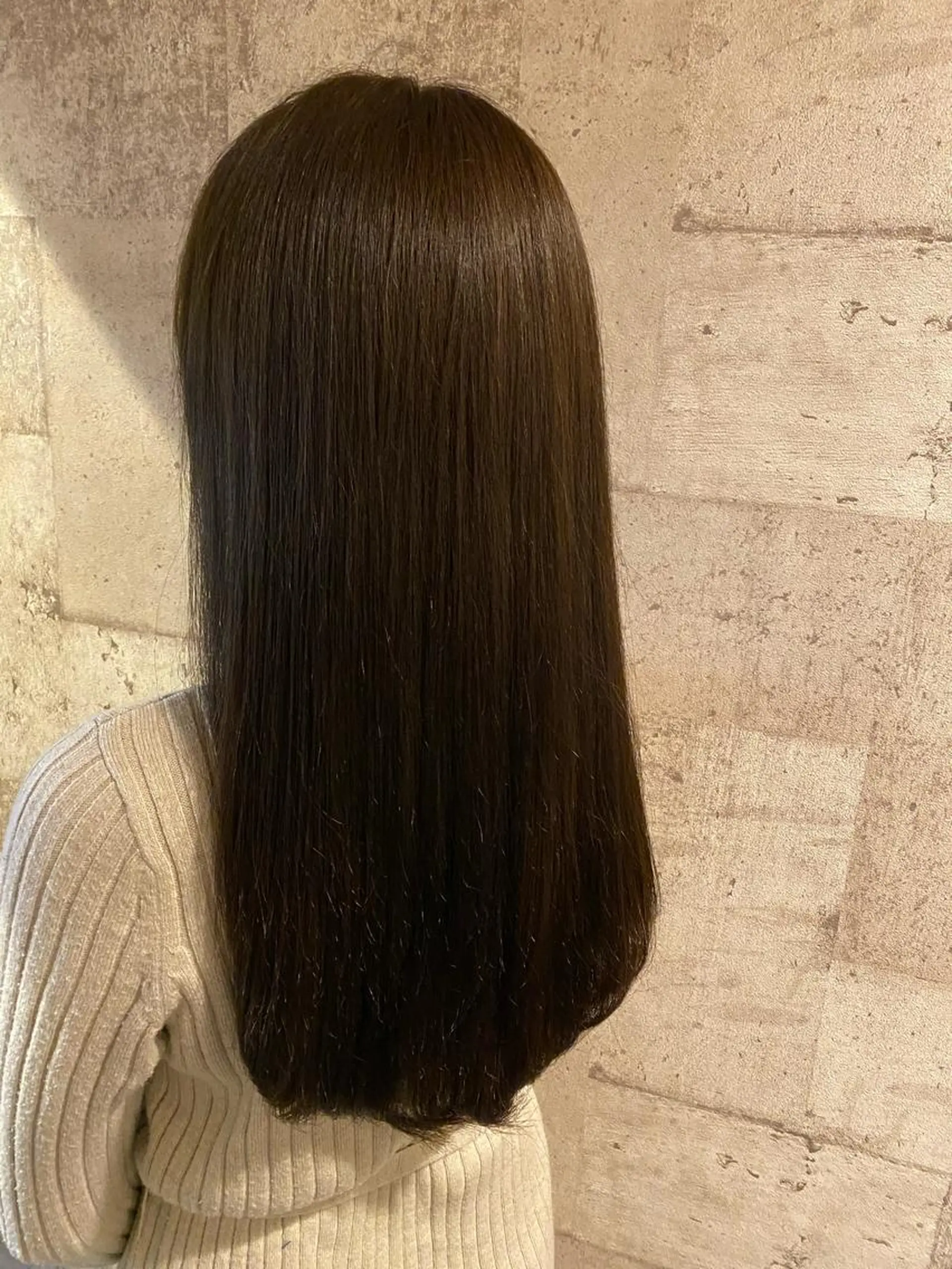 ロング カラー 透明感カラー トリートメント 産休の為お休みです! 小島凜のヘアスタイル