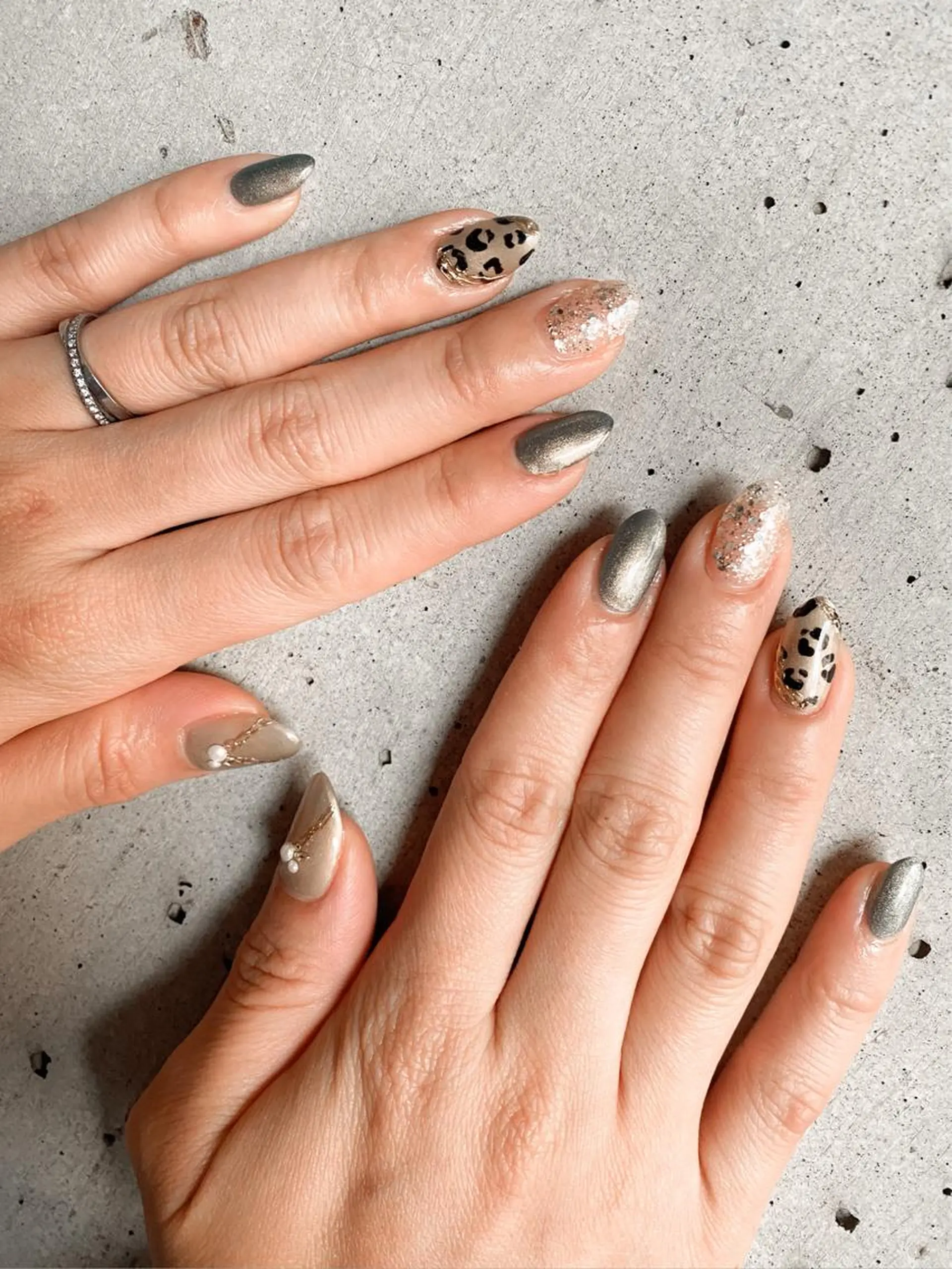 ネイル ハンドネイル 長谷川 奈緒美のネイルデザイン