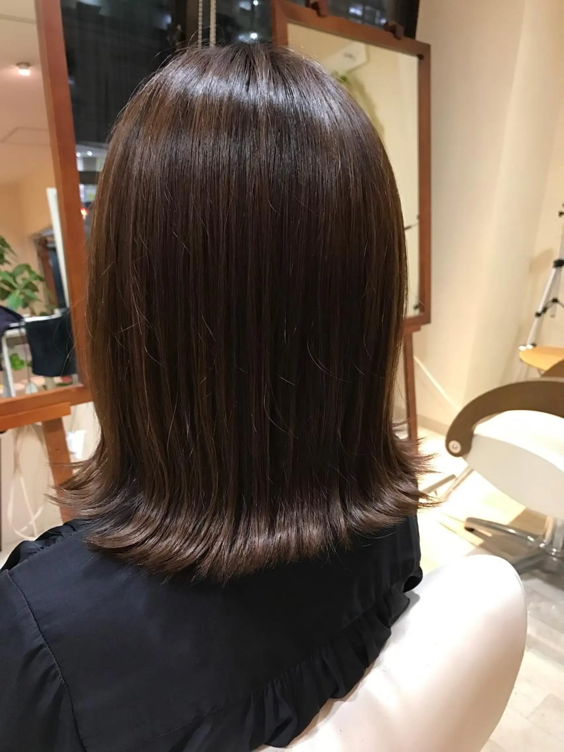 ミディアム CLUTCH博多 RIHOのヘアスタイル